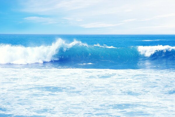 Paisaje turístico: grandes olas