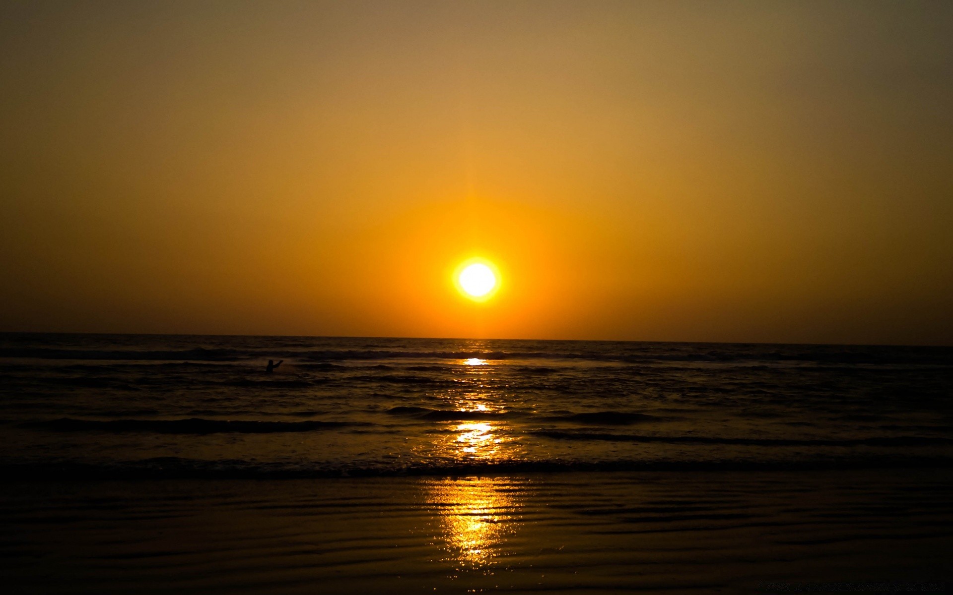 mer et océan coucher de soleil soleil eau aube soir crépuscule mer plage océan paysage ciel paysage beau temps