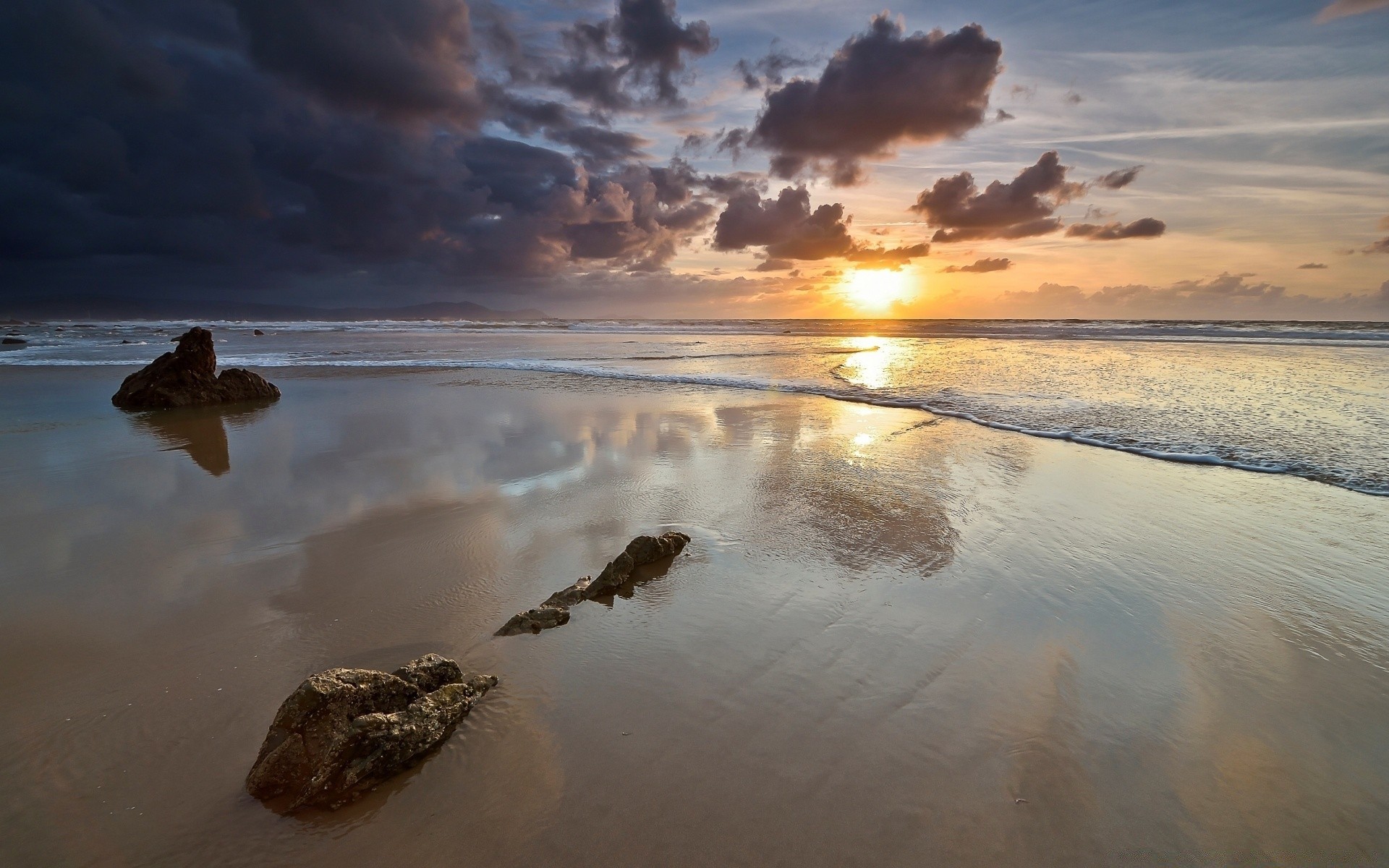 mer et océan eau coucher de soleil aube plage océan soir mer mer réflexion paysage crépuscule voyage soleil surf sable paysage ciel lac