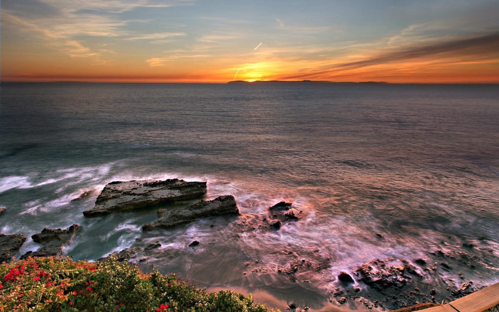 mer et océan coucher de soleil eau mer plage mer voyage océan aube crépuscule ciel soir paysage à l extérieur nature soleil paysage