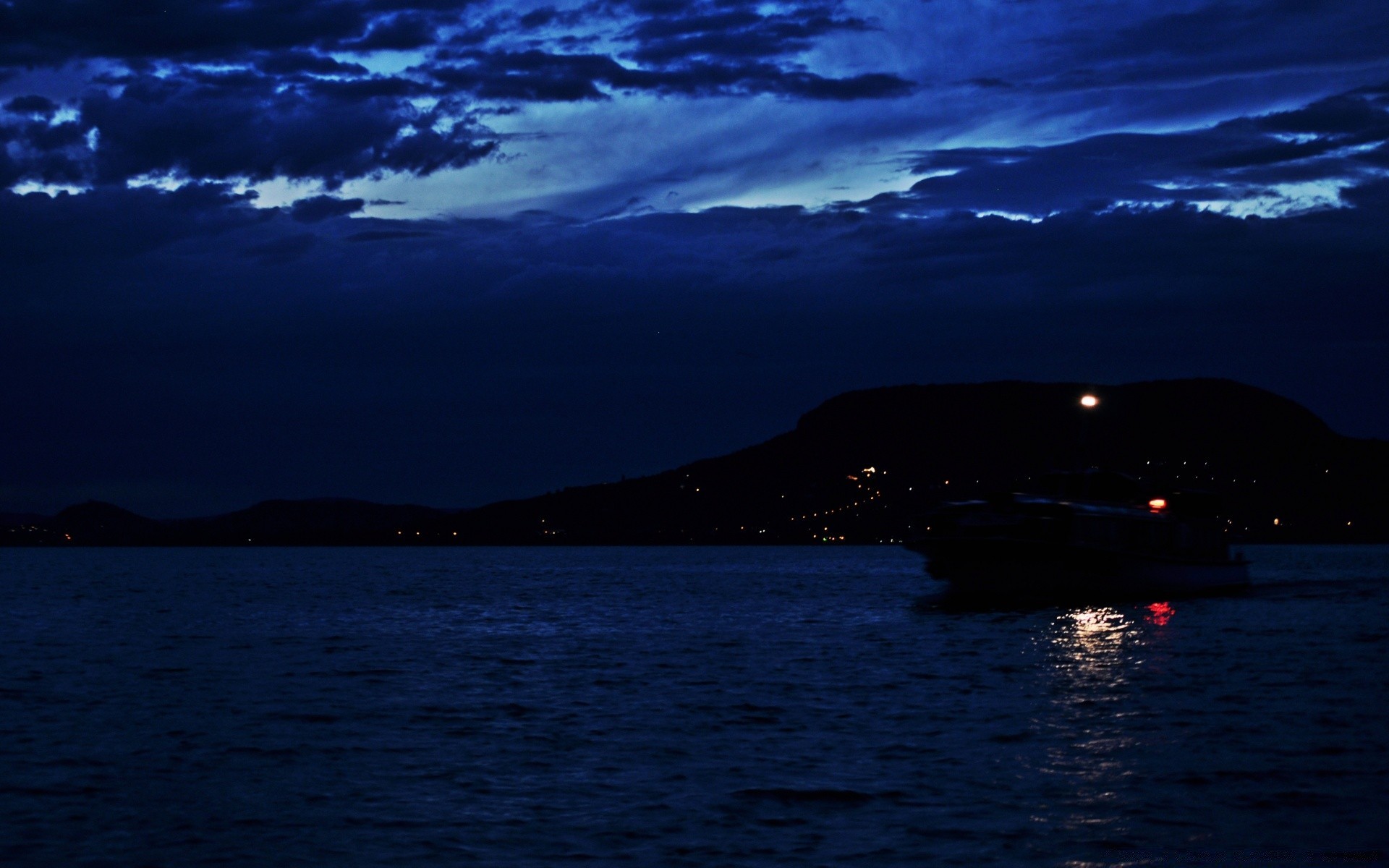 mare e oceano acqua tramonto mare sera crepuscolo alba riflessione oceano lago all aperto paesaggio luna viaggi luce cielo