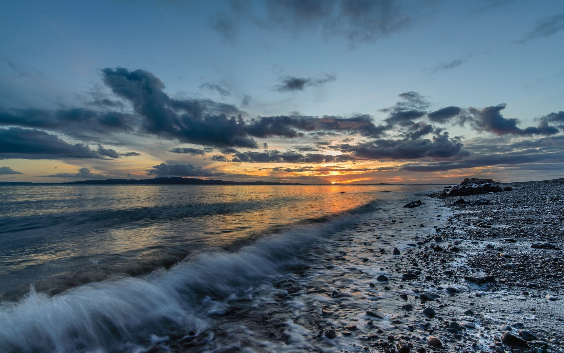 mar e oceano água pôr do sol mar praia oceano céu paisagem amanhecer mar paisagem natureza crepúsculo noite viagens sol nuvem tempestade ao ar livre