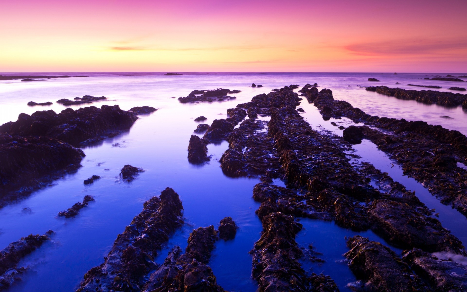 mer et océan coucher de soleil eau mer plage océan mer crépuscule soir aube paysage ciel paysage voyage soleil réflexion lumière scénique rock