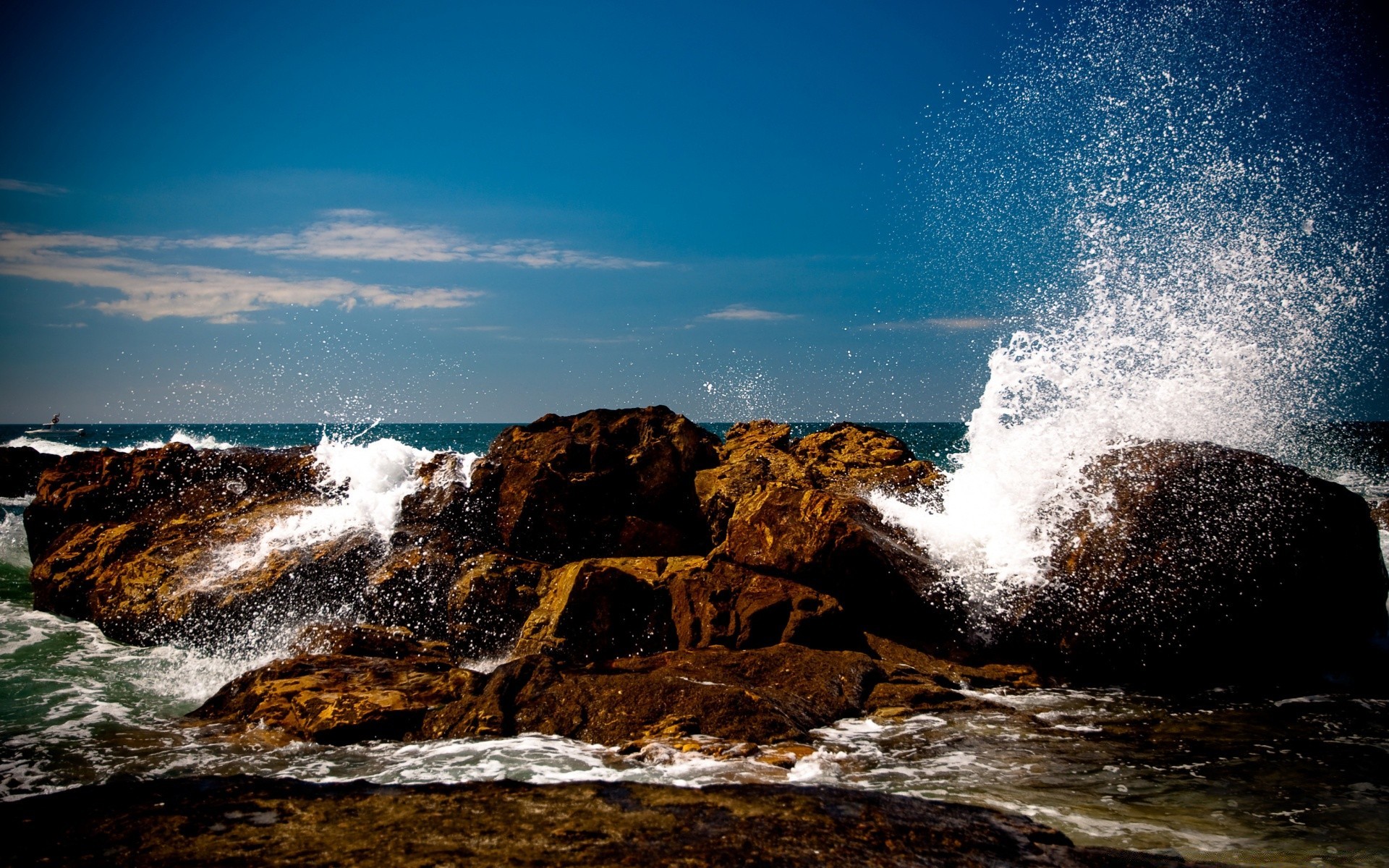 mare e oceano acqua oceano mare surf viaggi mare spiaggia natura paesaggio paesaggio all aperto schiuma tramonto onda roccia splash cielo