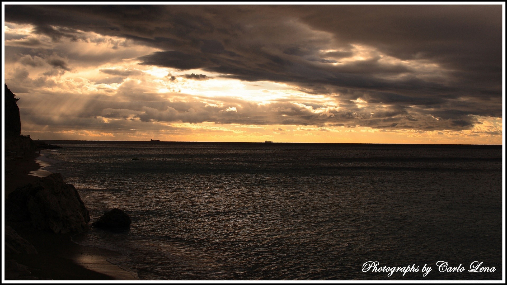 mer et océan coucher de soleil eau ciel plage mer aube paysage crépuscule océan nature soleil tempête paysage soir nuage lac à l extérieur réflexion mer