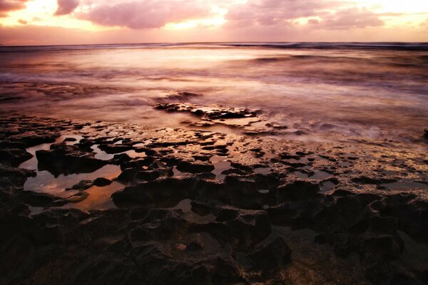 Mar durante la puesta del sol