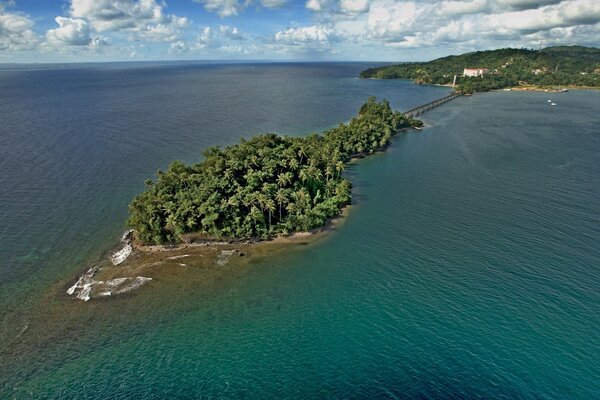 Paisaje de la isla del mar