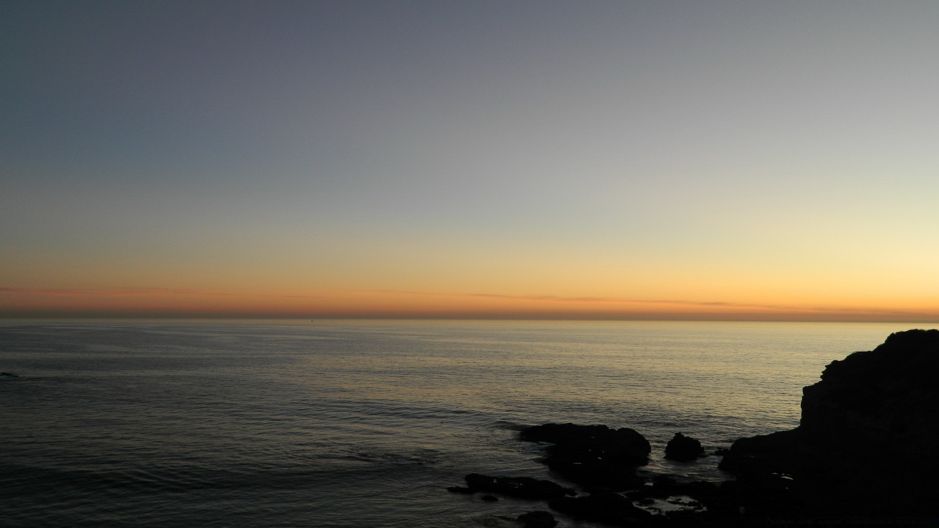 海洋和海洋 日落 水域 海 海滩 海洋 日出 景观 黄昏 太阳 晚上 景观 天空 自然 光 好天气 海洋