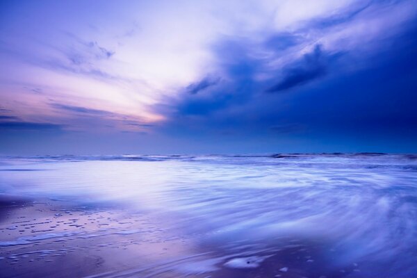 The connection of the sea and the sky into one