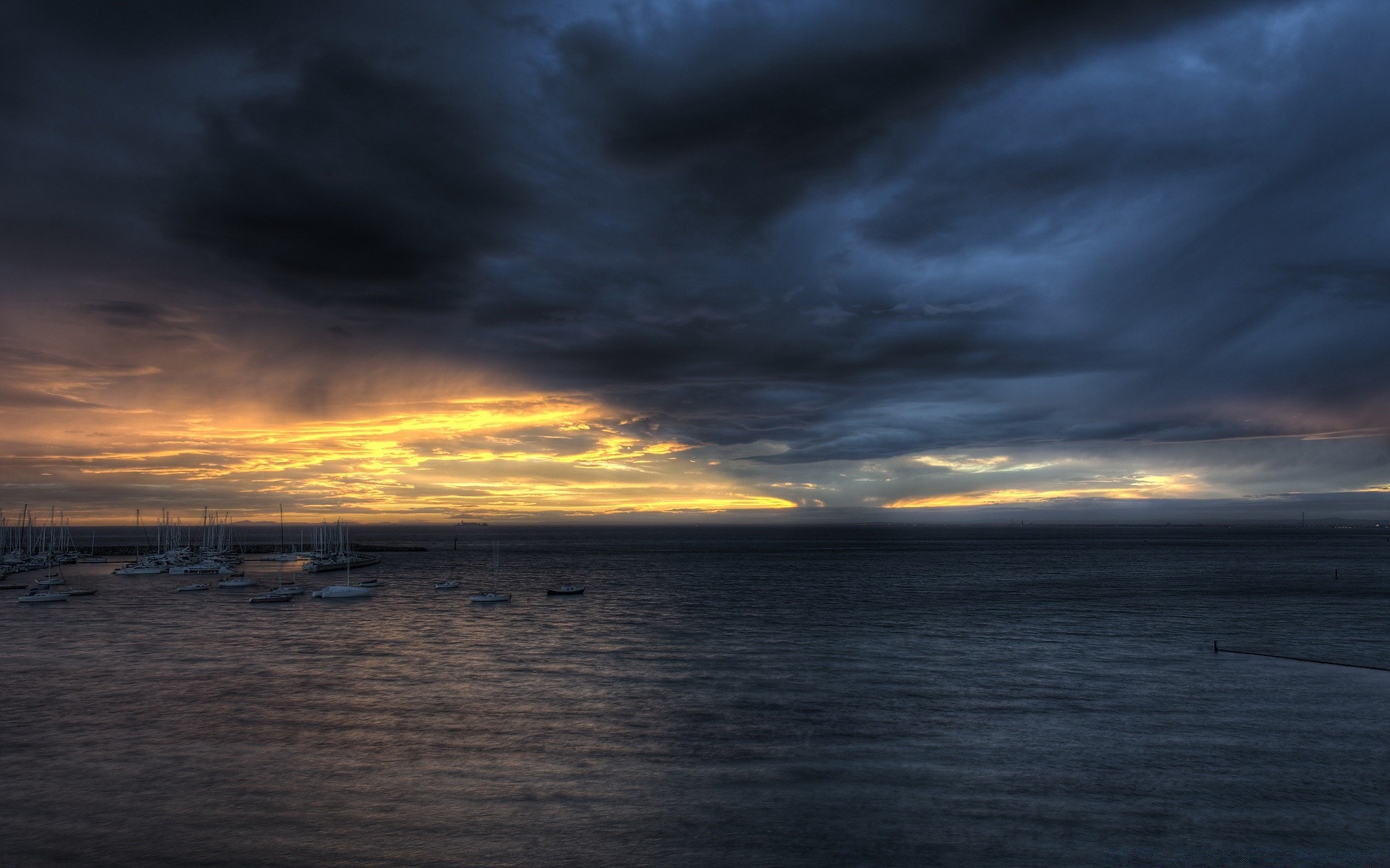 mare e oceano tramonto acqua crepuscolo alba sera cielo mare tempesta oceano spiaggia sole paesaggio paesaggio viaggi all aperto natura