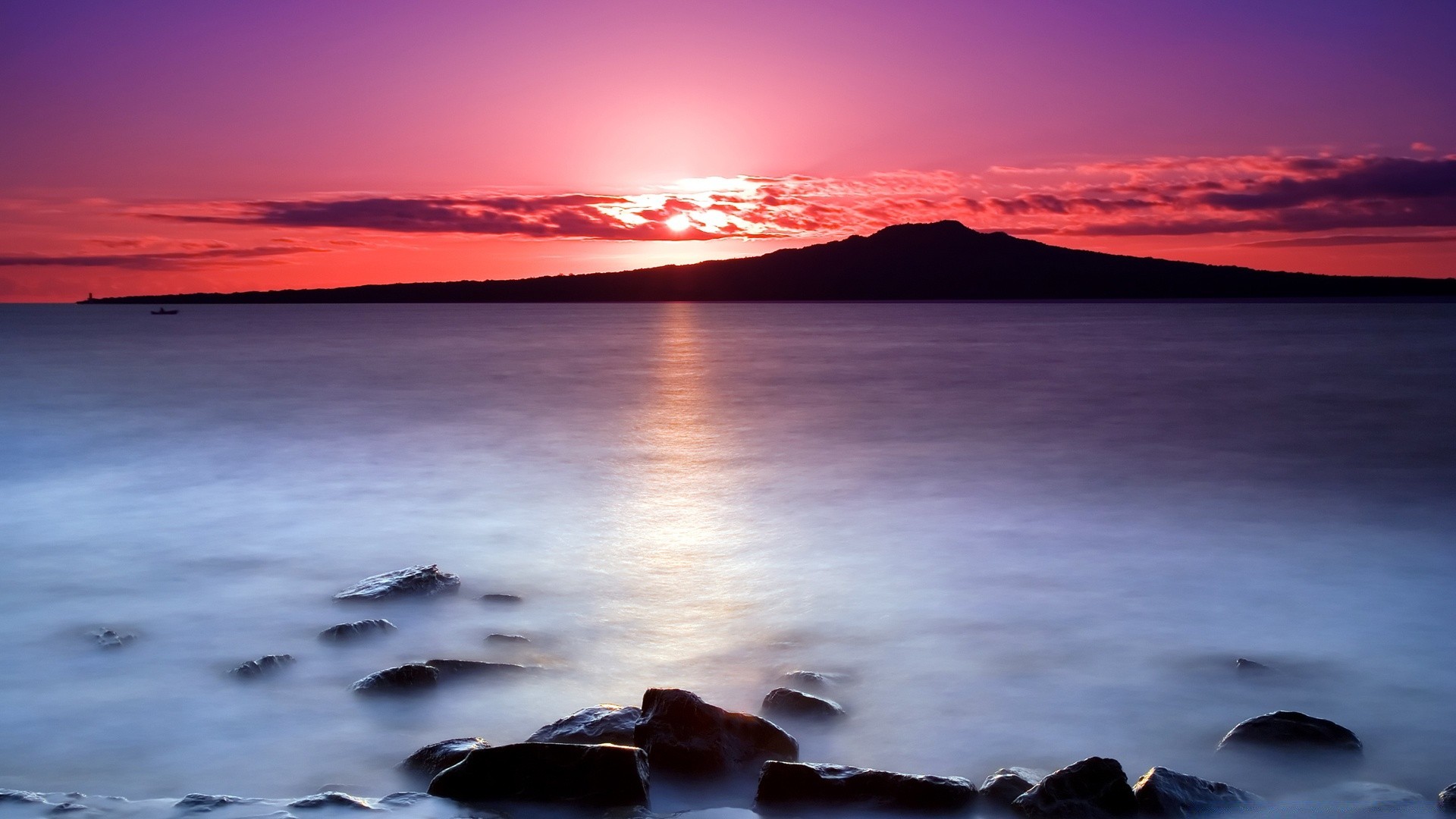 sea and ocean sunset dawn water dusk evening sea reflection beach sun ocean seascape sky landscape nature seashore