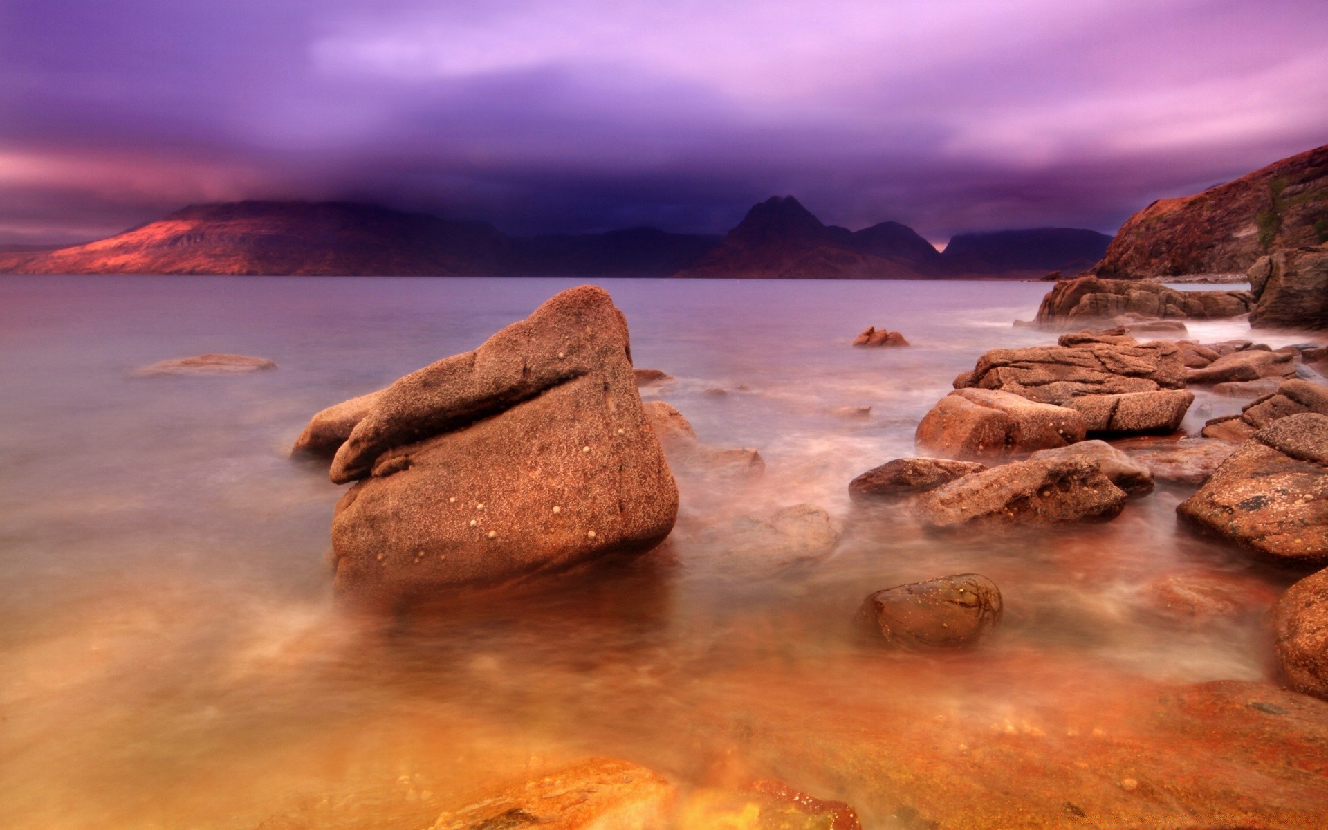 mer et océan coucher de soleil eau aube plage mer soir crépuscule voyage rock ciel océan mer paysage paysage sable soleil nature nuage scénique