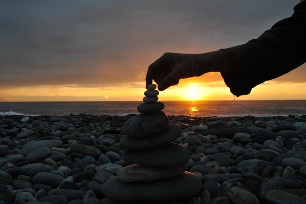 Huge pebbles and boulders are a great place for rockers