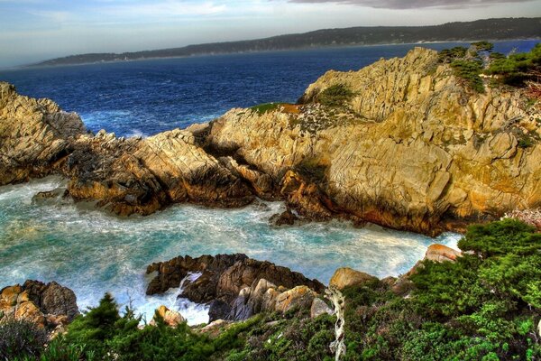 Landschaft Meer und Felsen