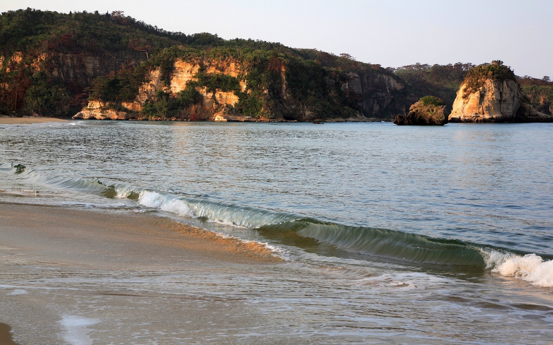 morze i ocean woda morze krajobraz podróże morze plaża ocean rzeka rock sceniczny fala natura surf światło dzienne niebo na zewnątrz turystyka krajobraz