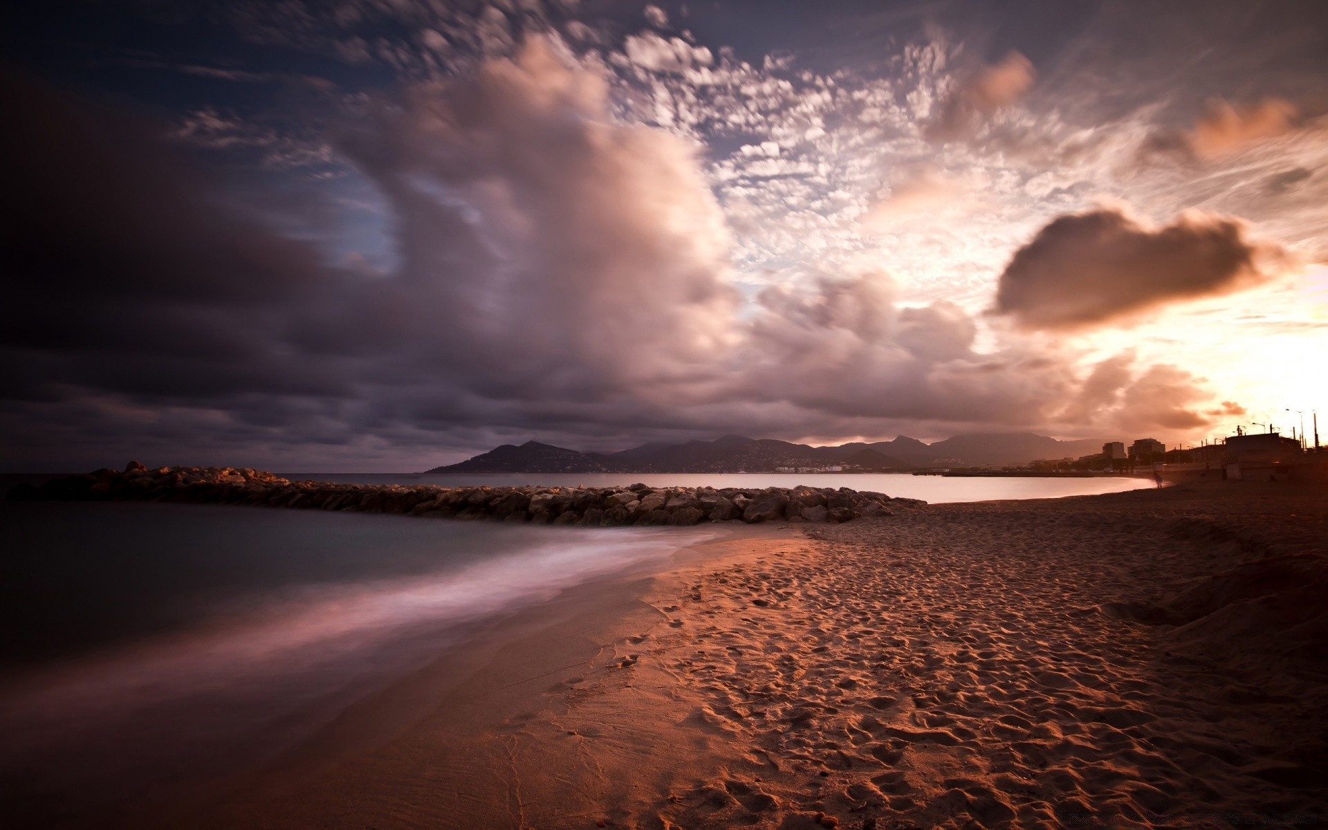 mer et océan coucher de soleil aube eau plage crépuscule ciel soir paysage océan soleil sable mer nature paysage tempête