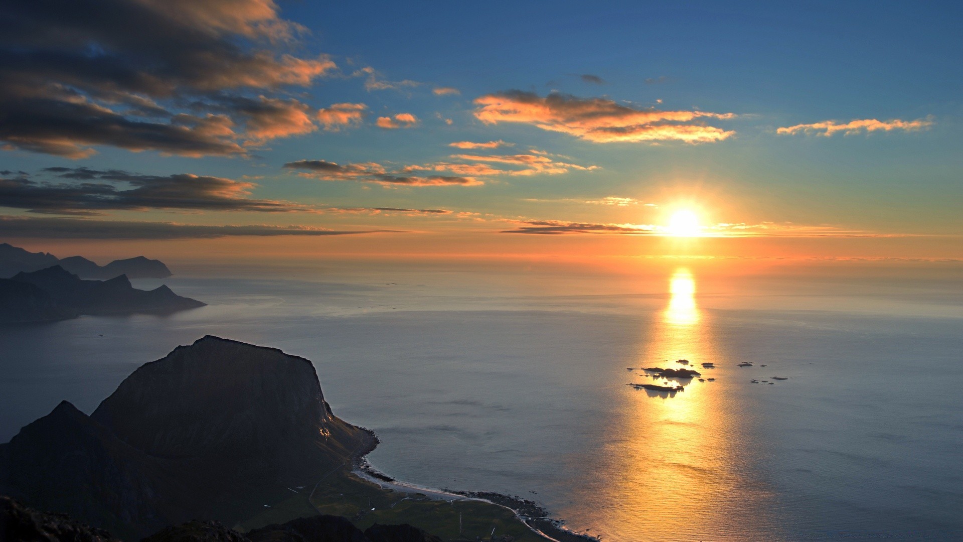 sea and ocean sunset water dawn dusk sun evening sea ocean beach reflection seascape seashore sky landscape travel