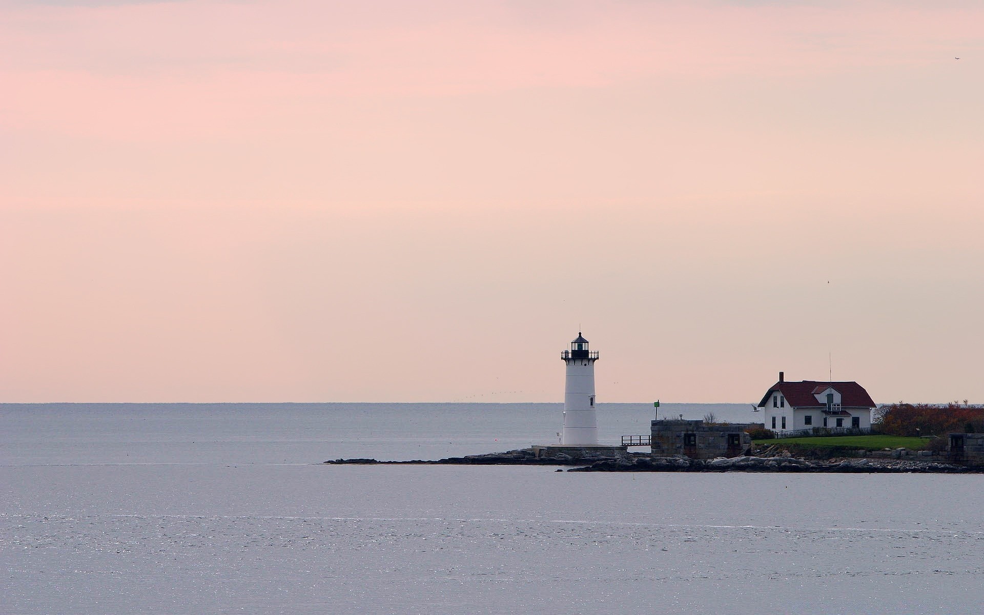 mer et océan eau phare mer mer coucher de soleil plage océan aube paysage lumière du jour voyage à l extérieur soir lumière crépuscule paysage ciel système de transport voiture