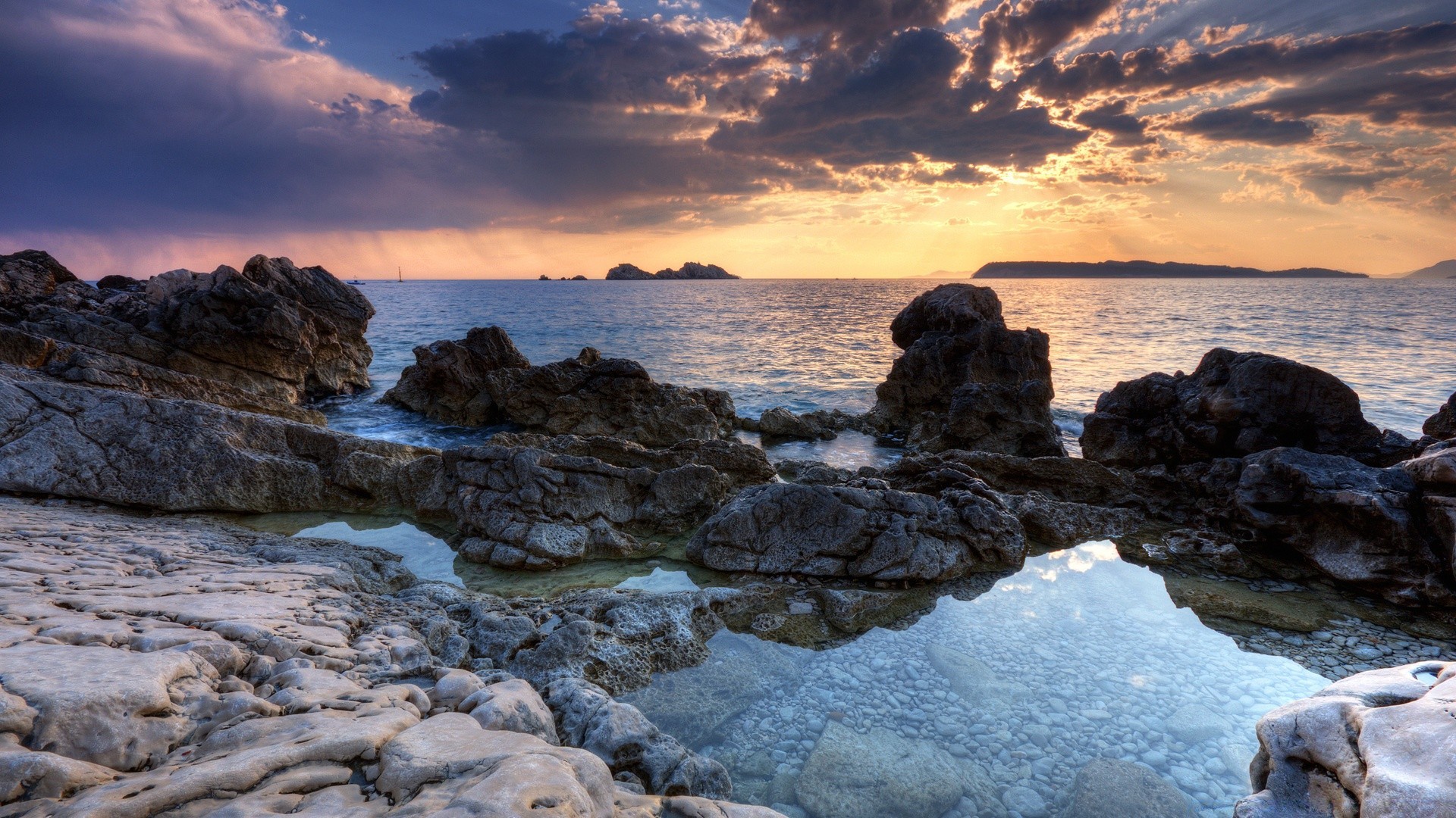 mar e oceano água mar oceano pôr do sol praia mar rocha paisagem paisagem céu viagens natureza amanhecer sol crepúsculo praia noite cênica bom tempo