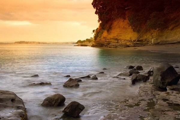 Big rocks on the shore