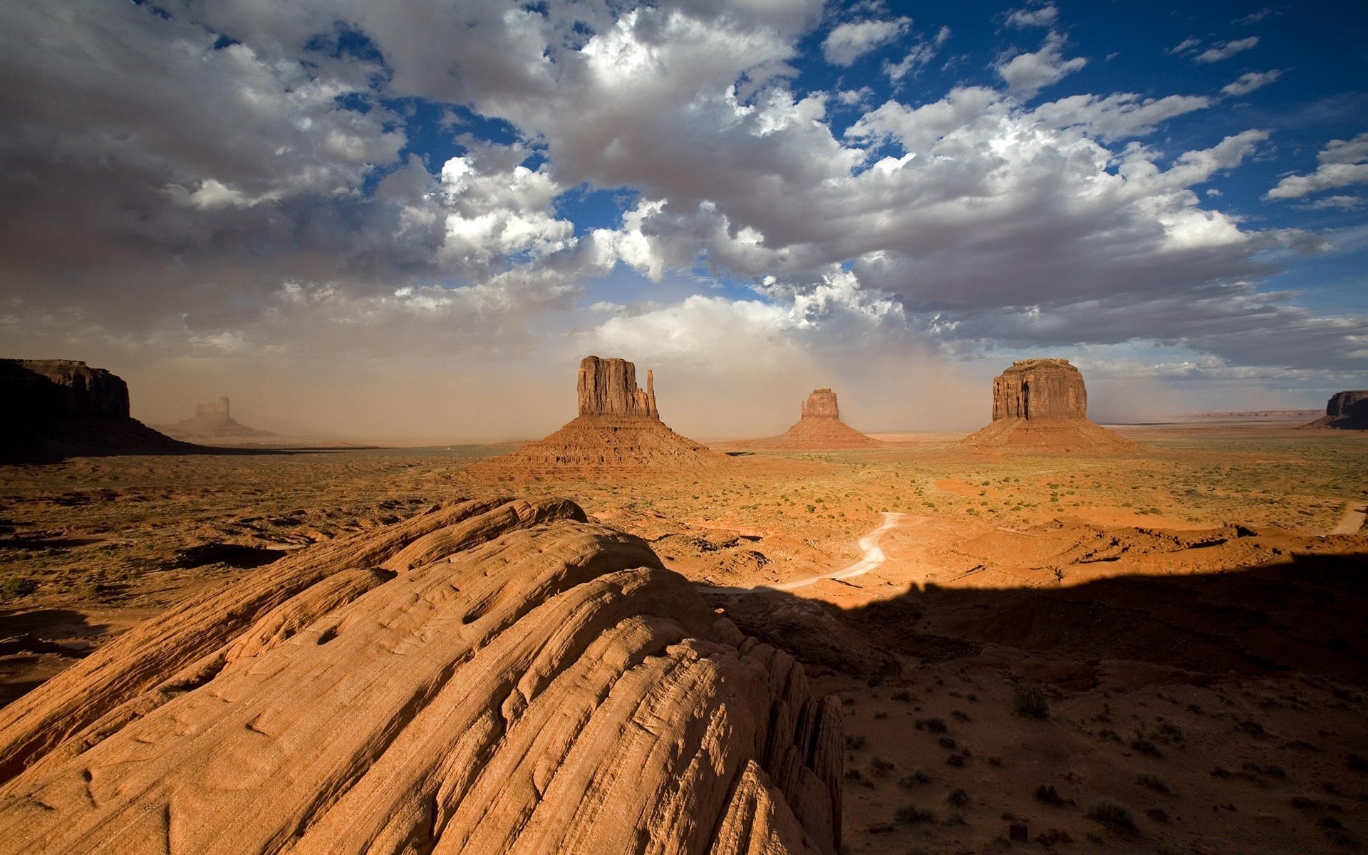 desierto paisaje viajes puesta del sol piedra arenisca seco roca cielo al aire libre amanecer arid arena escénico estéril valle cañón naturaleza geología remoto