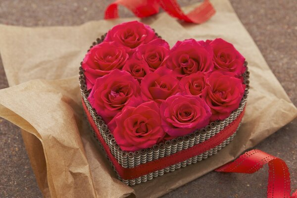 Caja en forma de corazón. Regalos de boda