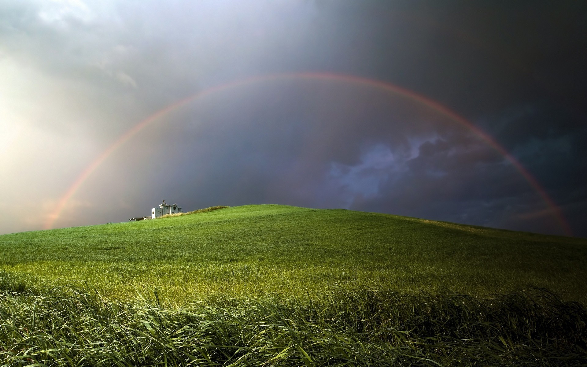 paesaggio arcobaleno paesaggio pioggia agricoltura tempo tempesta fieno fattoria erba campo ambiente cielo pascolo nuvola campagna pascolo natura pittoresco terreno coltivato