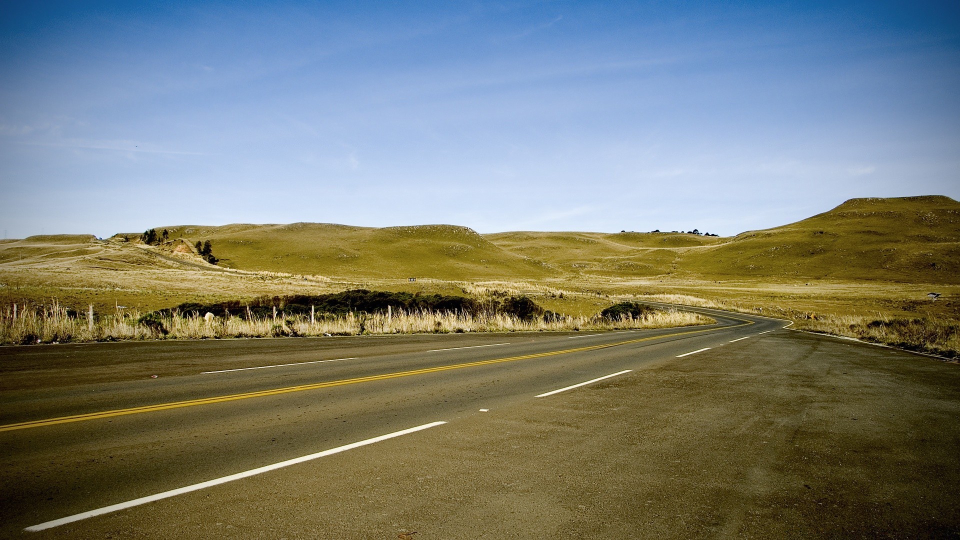 paysage route paysage voyage en plein air ciel autoroute campagne herbe colline