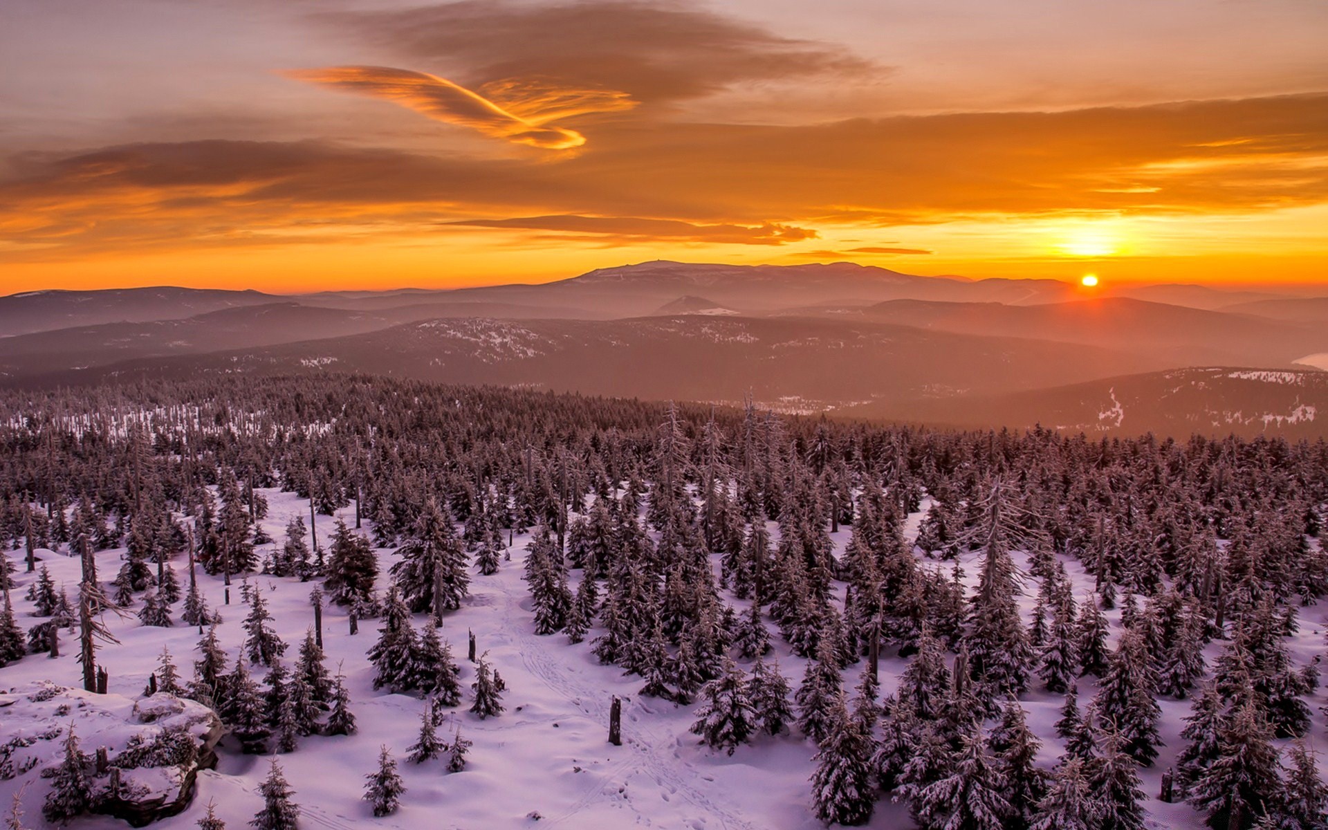 paysage neige paysage aube hiver nature dehors coucher de soleil scénique soir arbre ciel froid beau temps saison montagnes