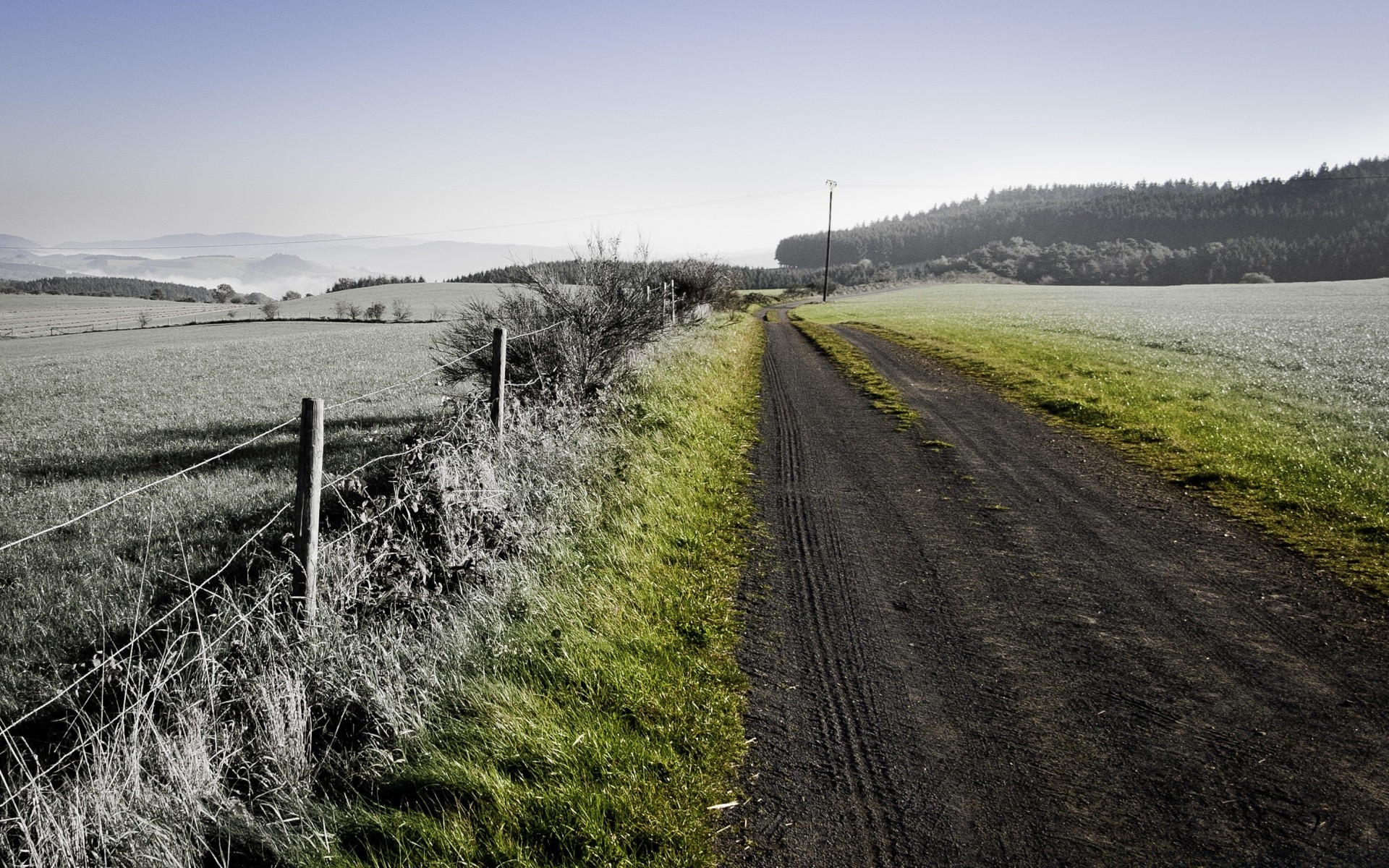 landschaft landschaft natur himmel feld gras straße im freien landwirtschaft bauernhof baum ländlichen zaun