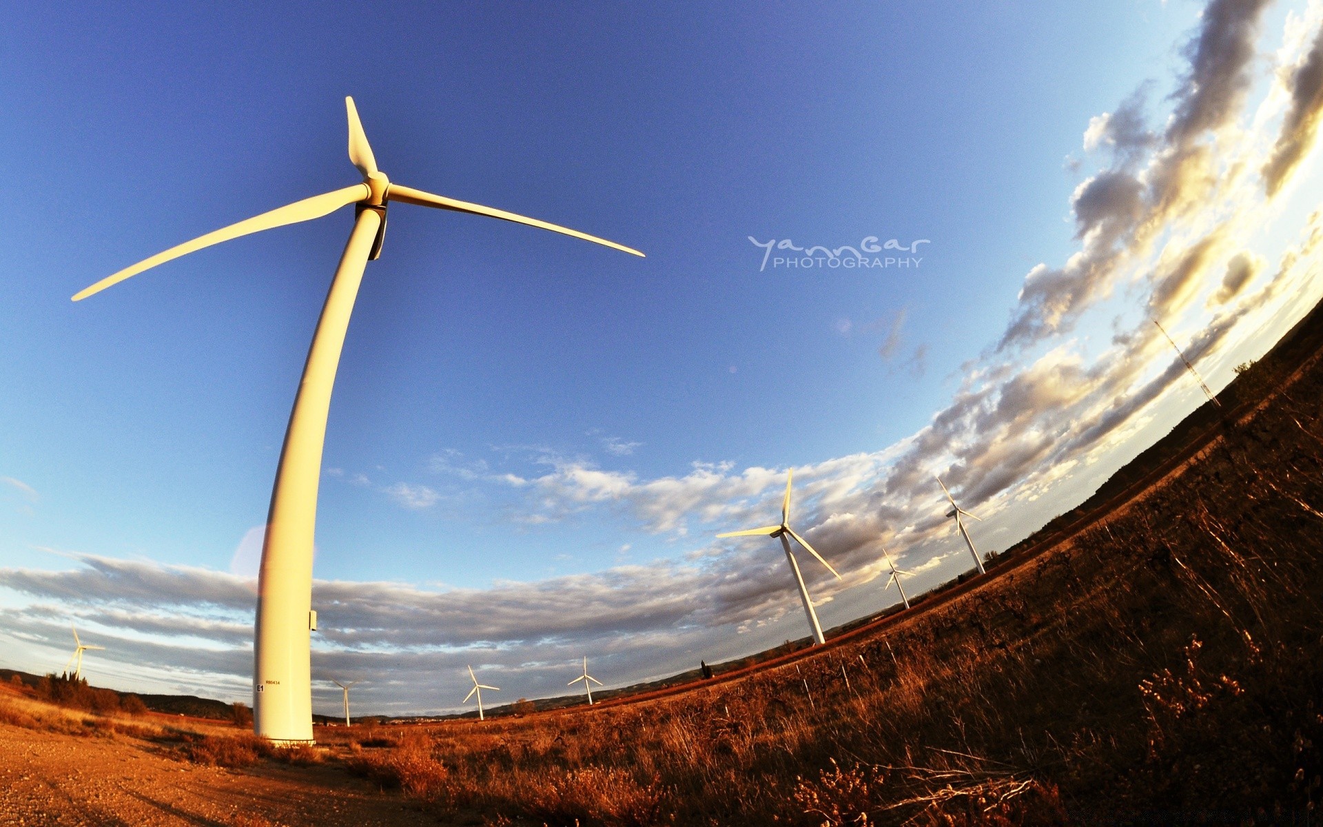 paisagens vento céu natureza ao ar livre poder moinho de vento eletricidade pôr do sol viajar paisagem