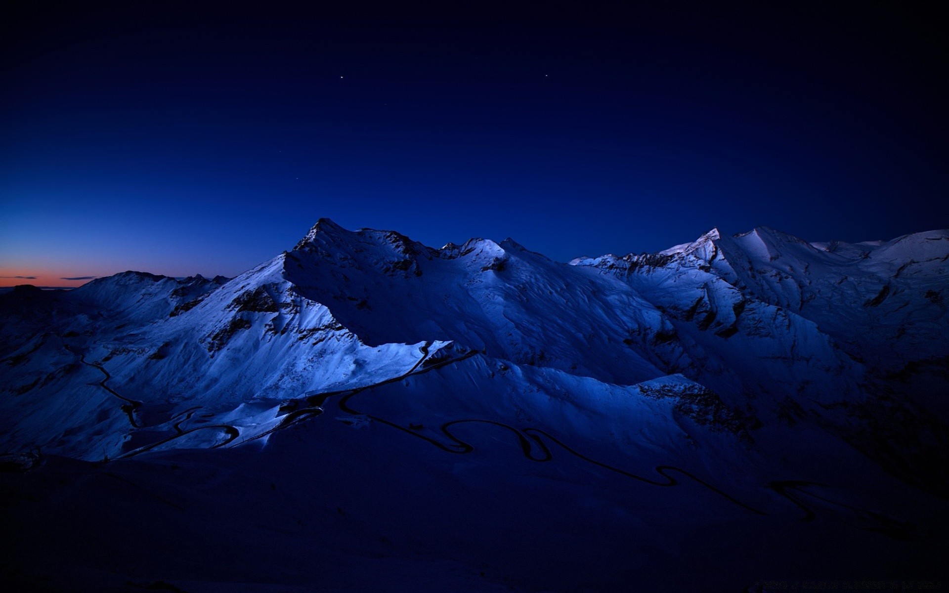 montagnes neige montagnes glace paysage hiver glacier ciel froid voyage