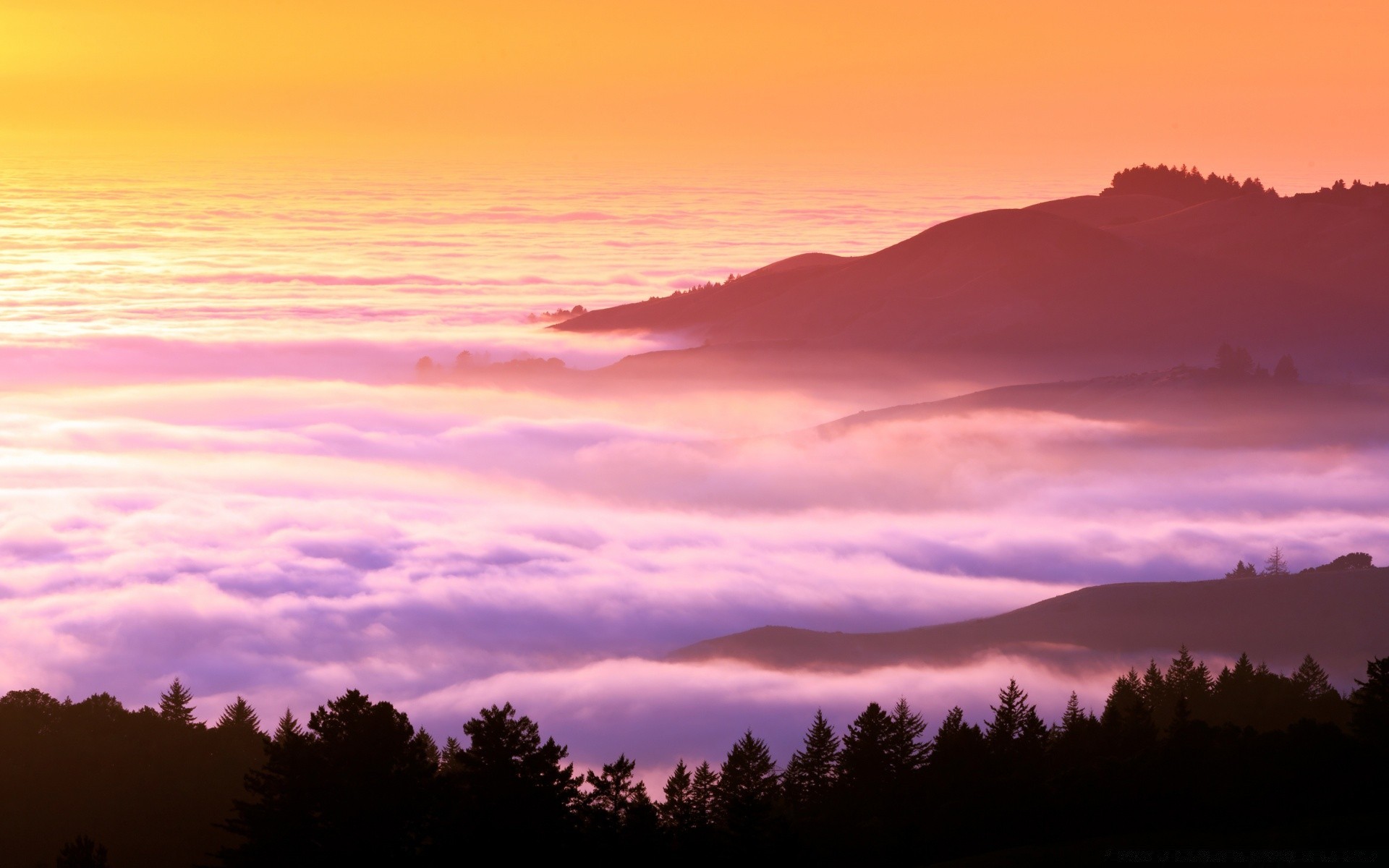 montagnes coucher de soleil aube soir crépuscule soleil ciel paysage à l extérieur nature brouillard rétro-éclairé