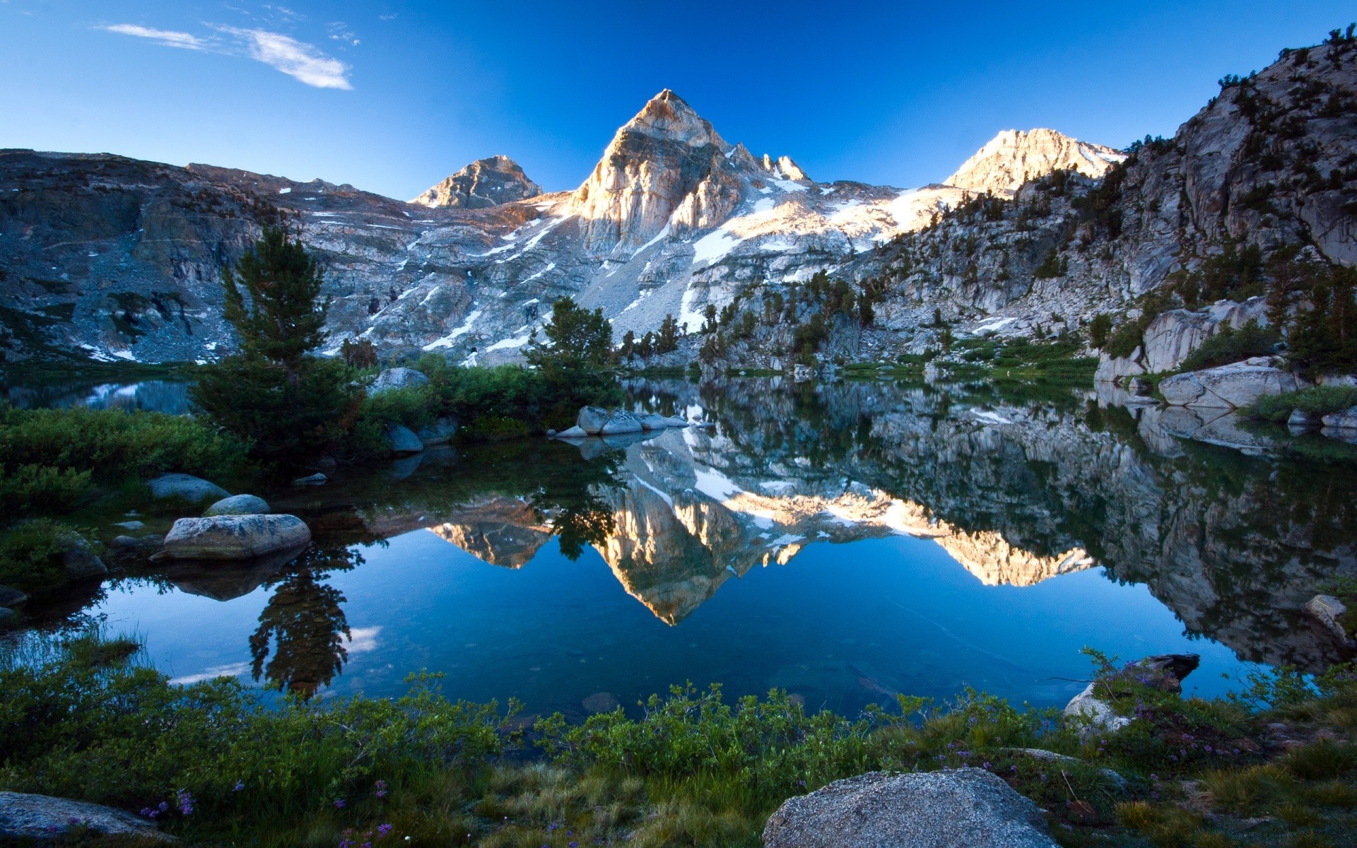 montañas montañas paisaje viajes escénico agua naturaleza cielo lago al aire libre nieve roca reflexión panorámica luz del día pico de montaña