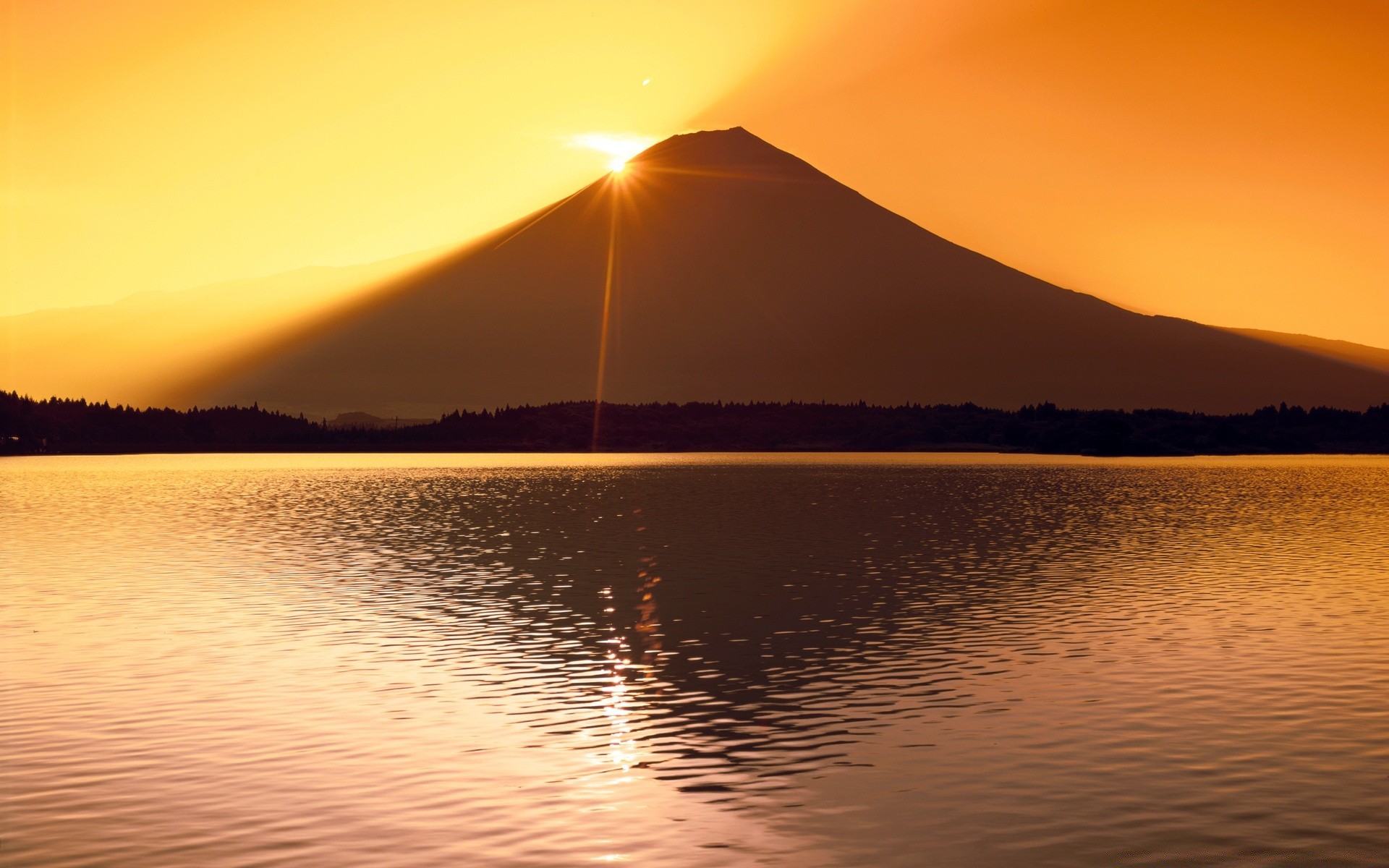 montagnes coucher de soleil aube eau soir soleil crépuscule nature voyage à l extérieur ciel lac