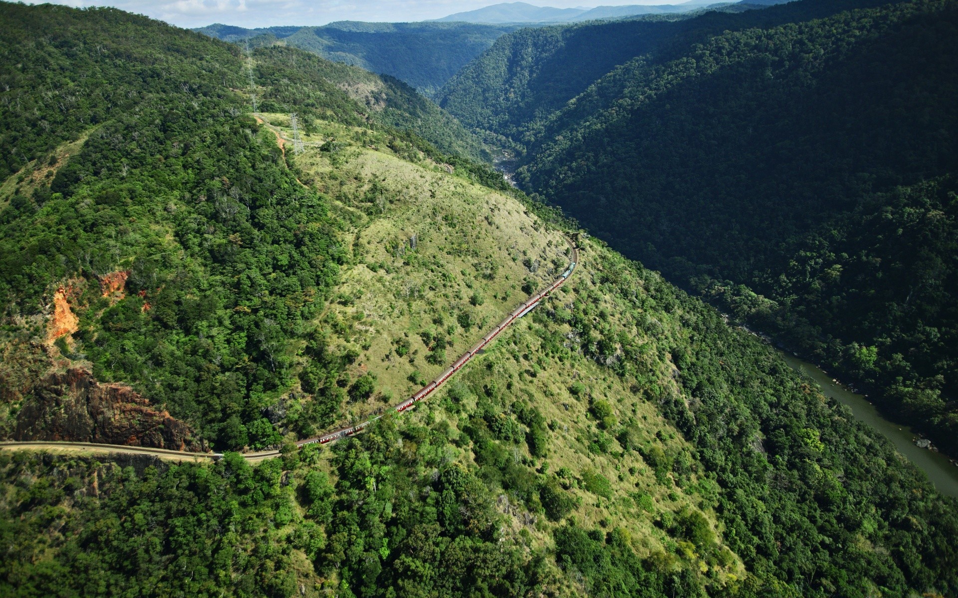 berge berge landschaft hügel natur reisen holz holz tal landschaftlich tageslicht im freien himmel