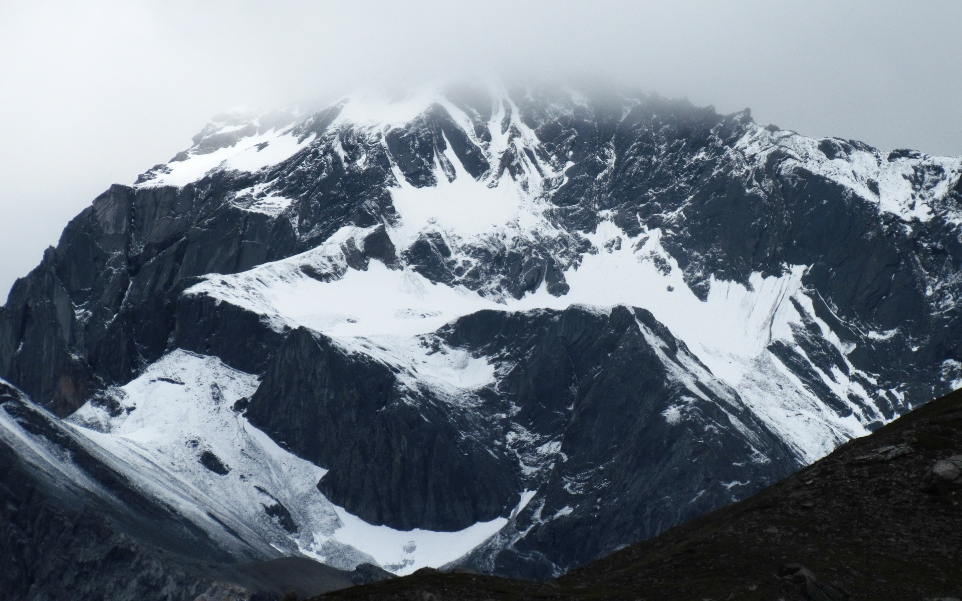 mountains snow mountain glacier ice mountain peak landscape winter scenic travel pinnacle majestic cold panoramic valley