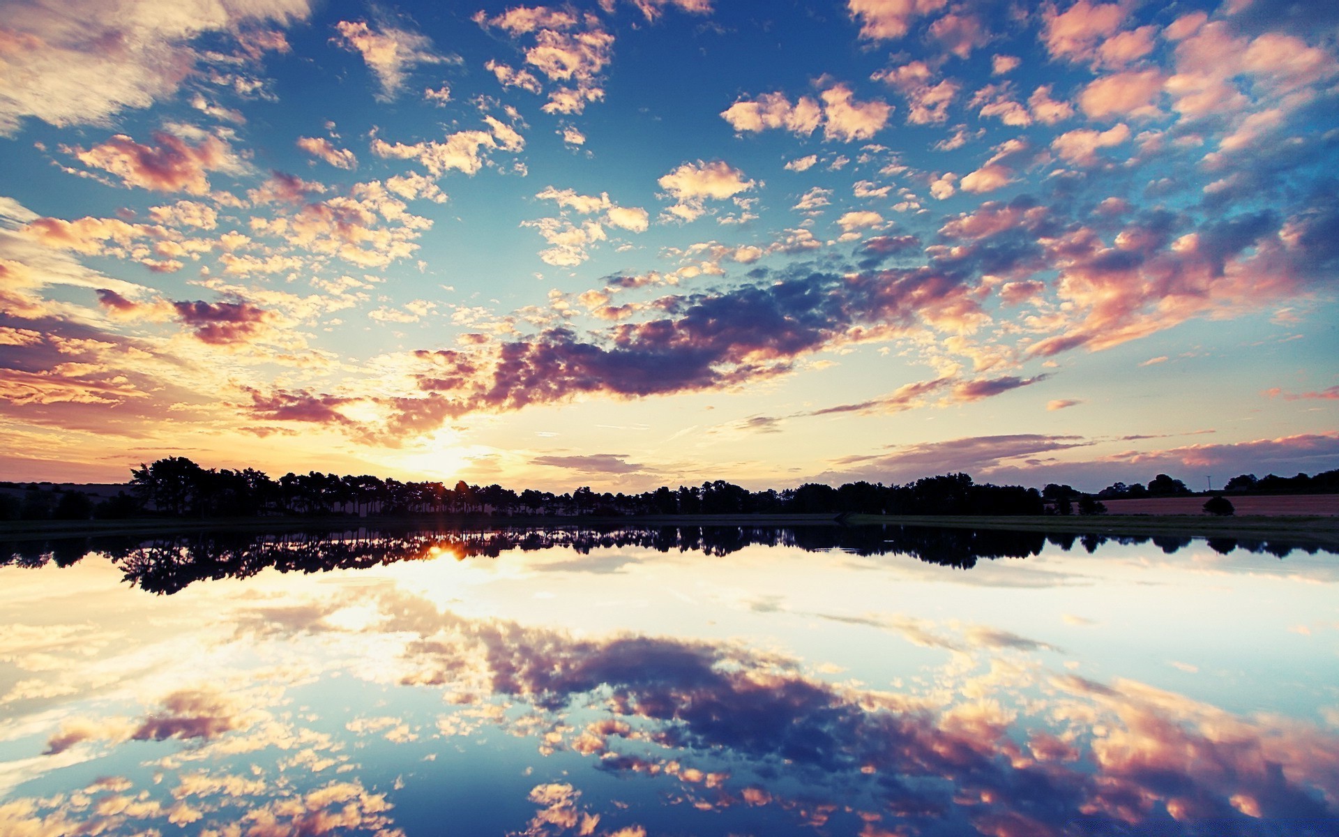 lac aube eau coucher de soleil paysage ciel réflexion soleil crépuscule nature beau temps nuage soir été à l extérieur scénique