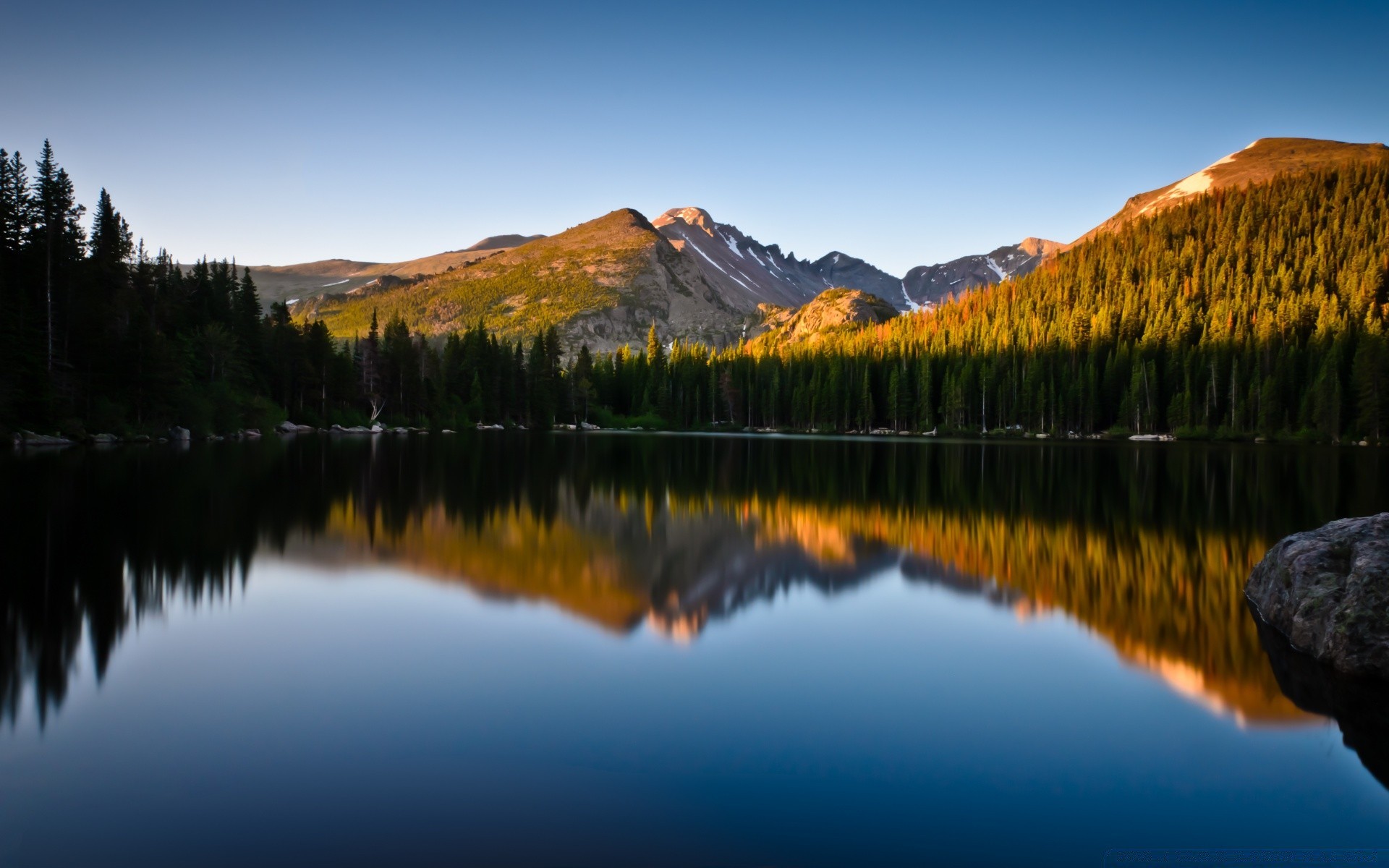 lake reflection water landscape mountain dawn nature sunset scenic river sky outdoors fall evening wood travel