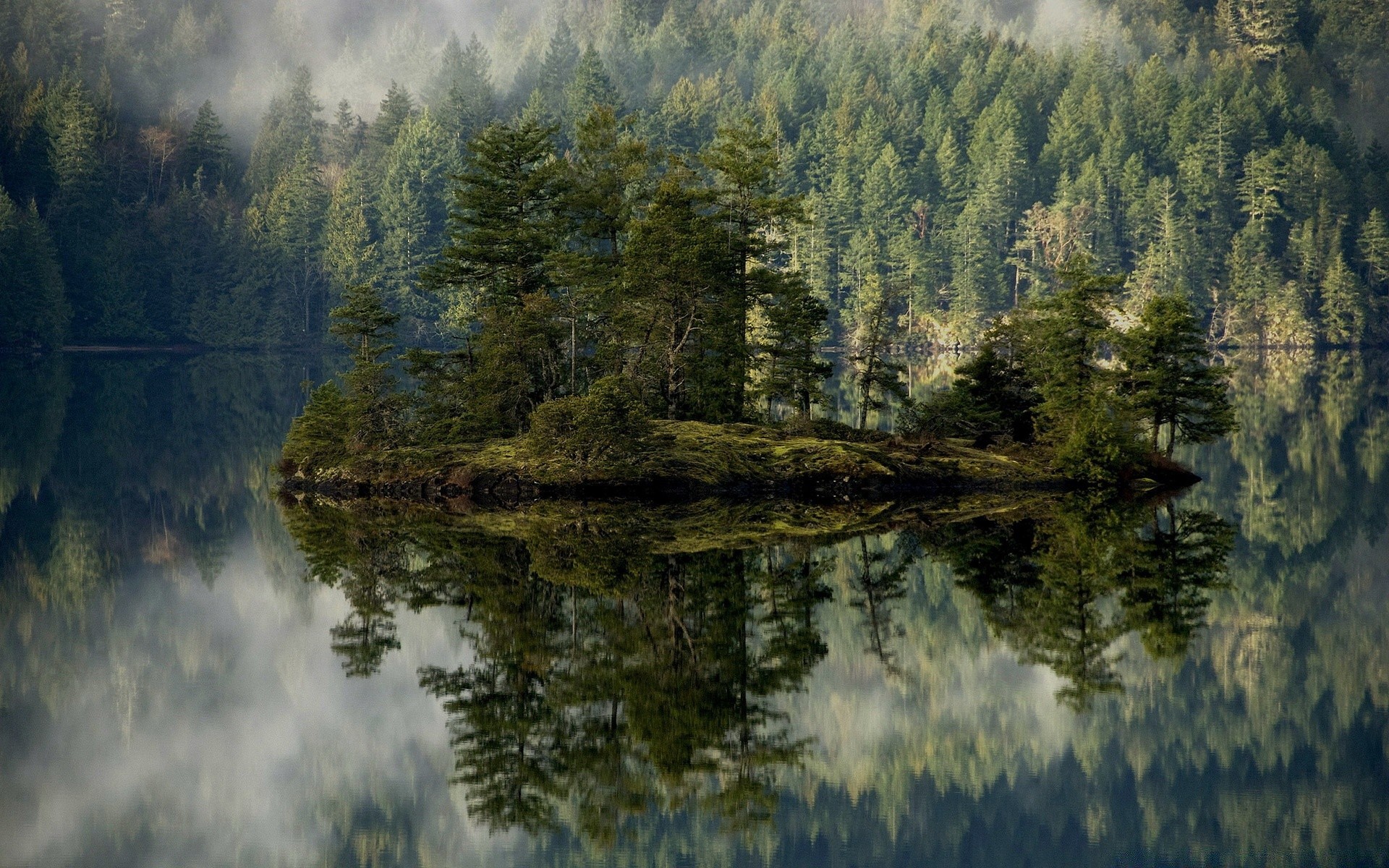 lac eau paysage bois bois conifères rivière réflexion nature scénique à l extérieur evergreen voyage montagnes lumière du jour ciel environnement automne