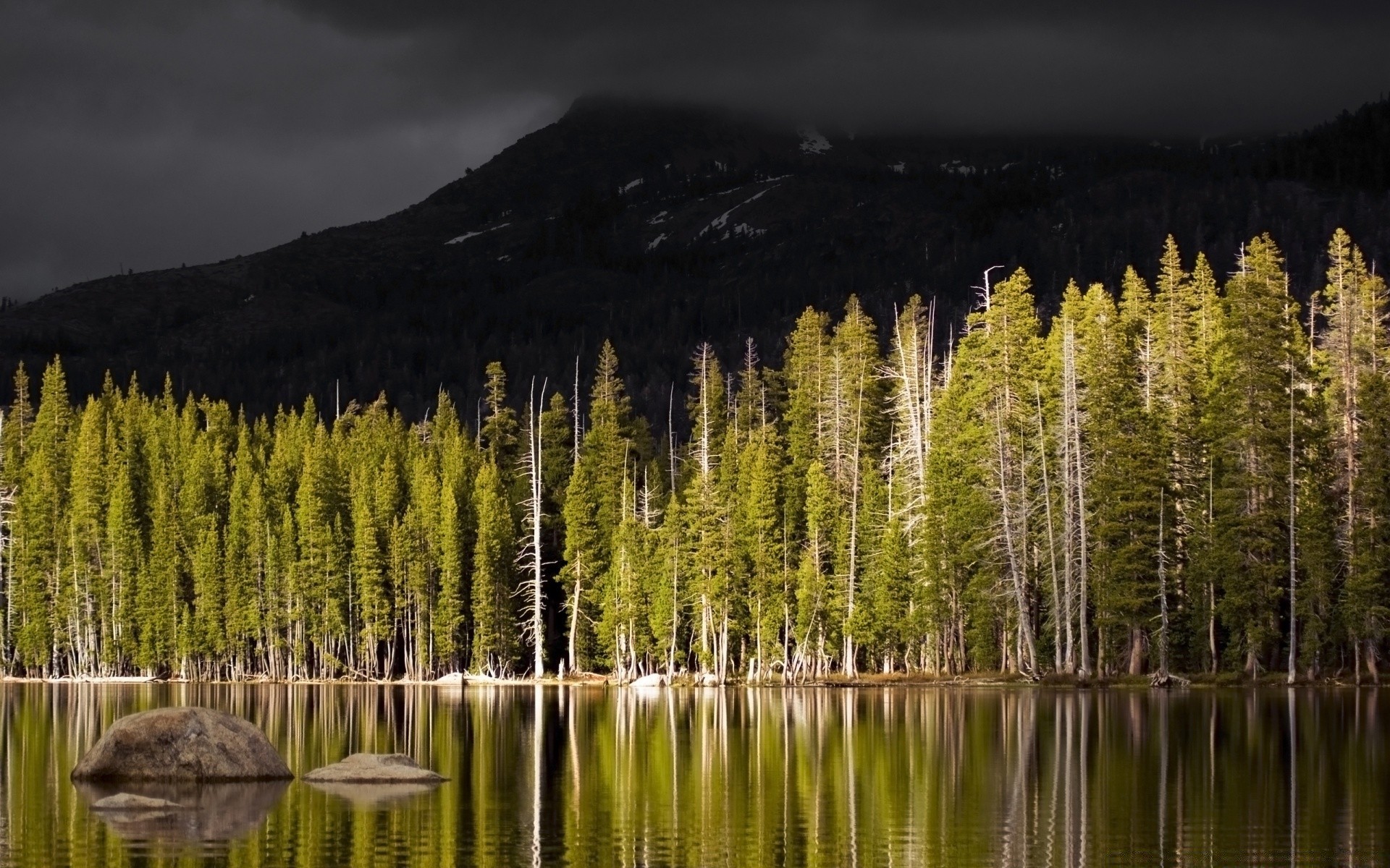 berge holz natur landschaft im freien see wasser baum herbst landschaftlich berg reflexion wild nadelholz himmel dämmerung tageslicht gelassenheit blatt