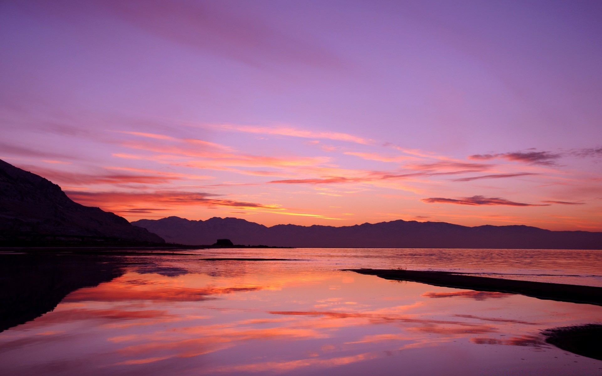 montanhas pôr do sol amanhecer água crepúsculo noite reflexão sol céu lago paisagem mar