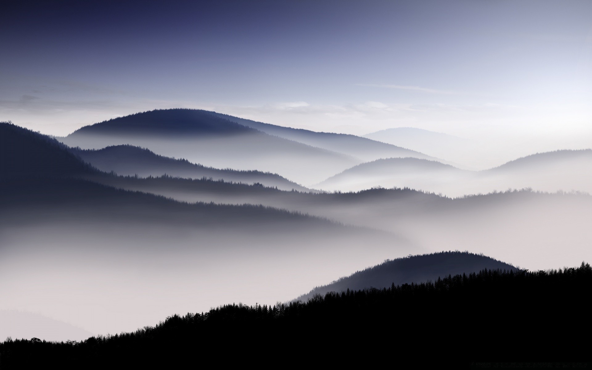 montañas puesta de sol paisaje montañas amanecer niebla cielo naturaleza viajes noche niebla luz árbol nieve sol al aire libre crepúsculo nube