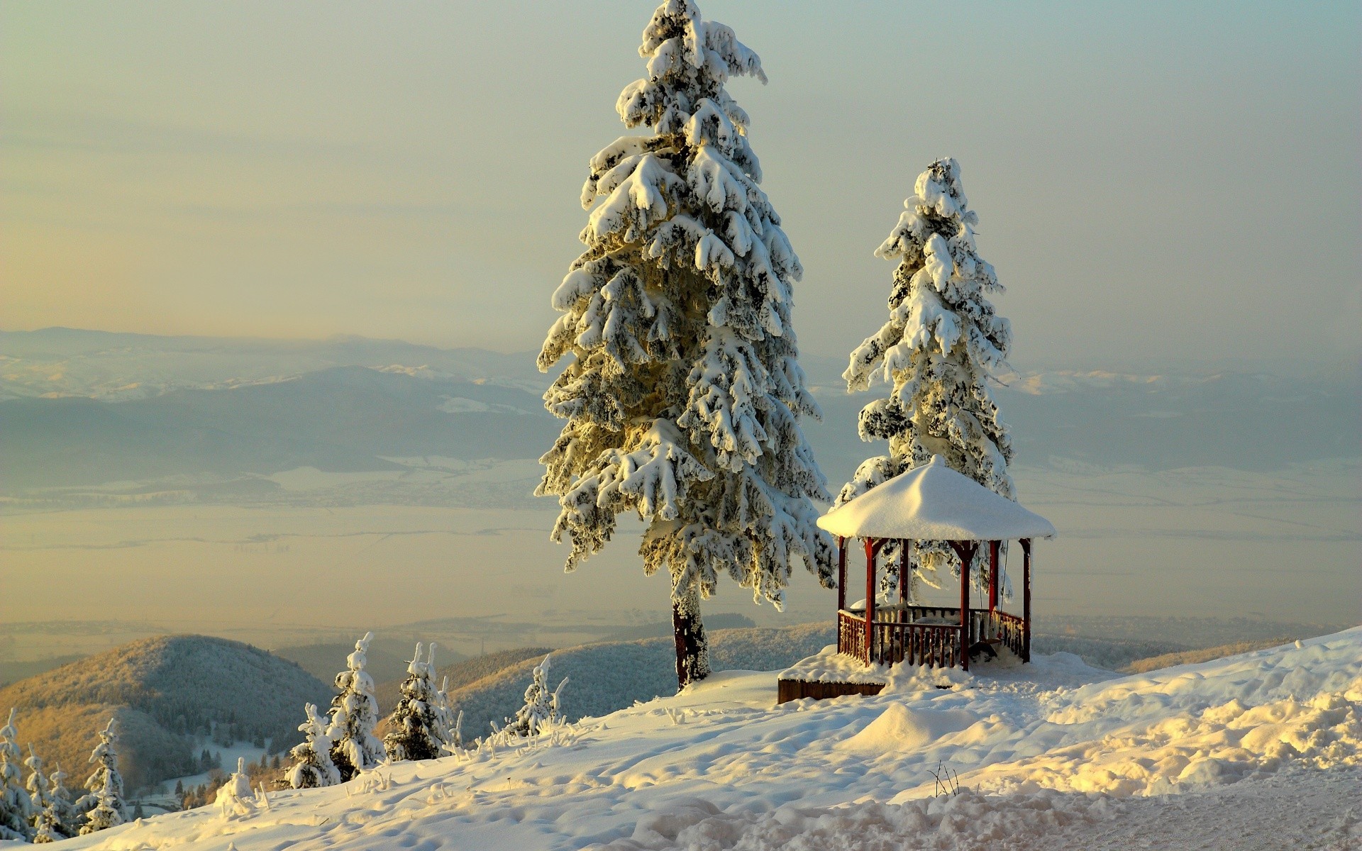 berge schnee winter frost himmel landschaft kälte im freien natur reisen gefroren eis berge gutes wetter holz