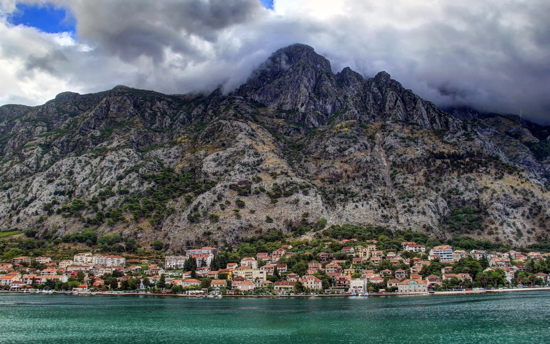 mountains mountain travel landscape nature sky water outdoors scenic tourism snow lake rock summer valley sight panorama