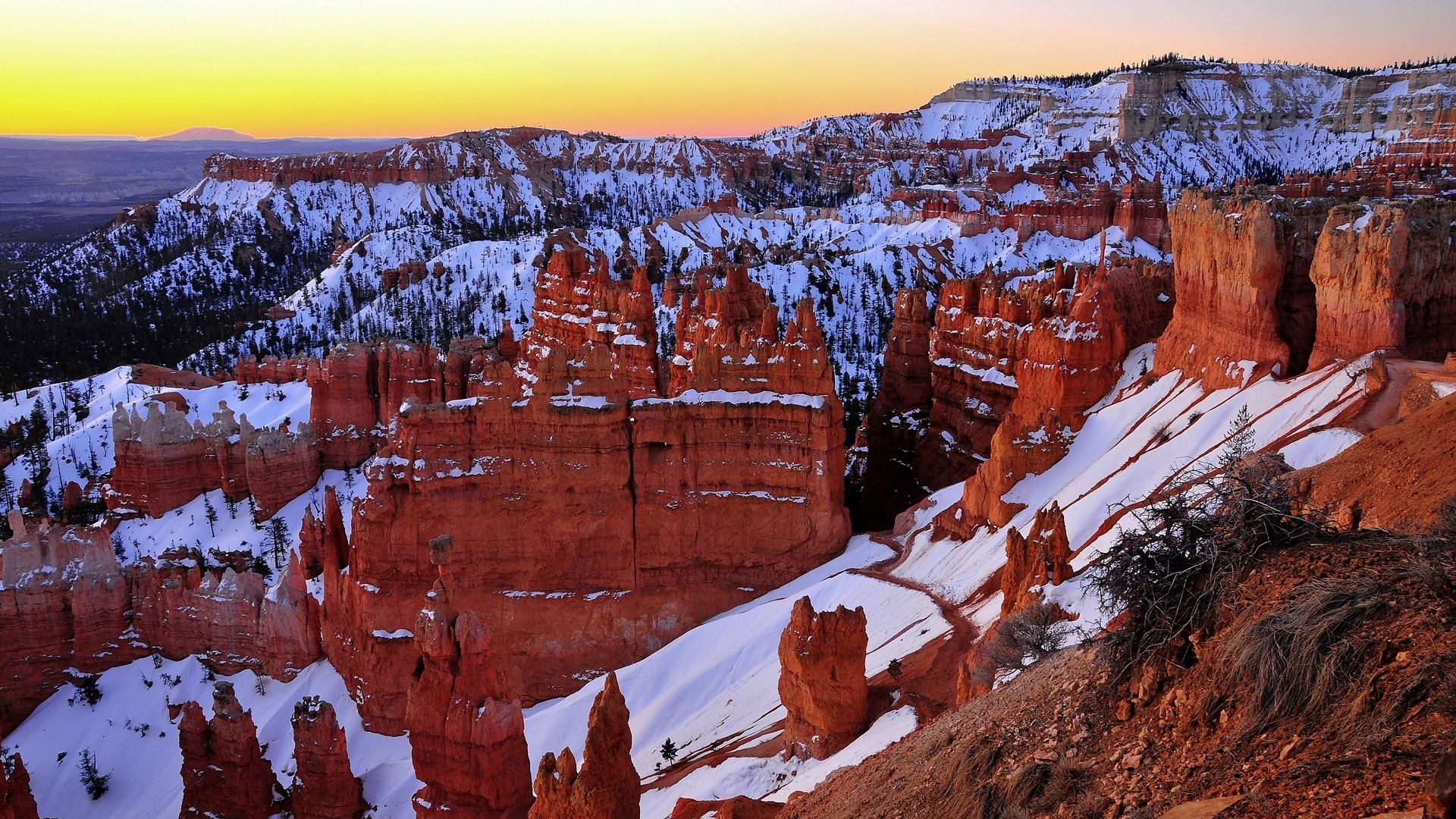 montagnes hiver en plein air neige coucher de soleil paysage voyage rock scénique canyon nature géologie aube grès soir ciel érosion montagnes