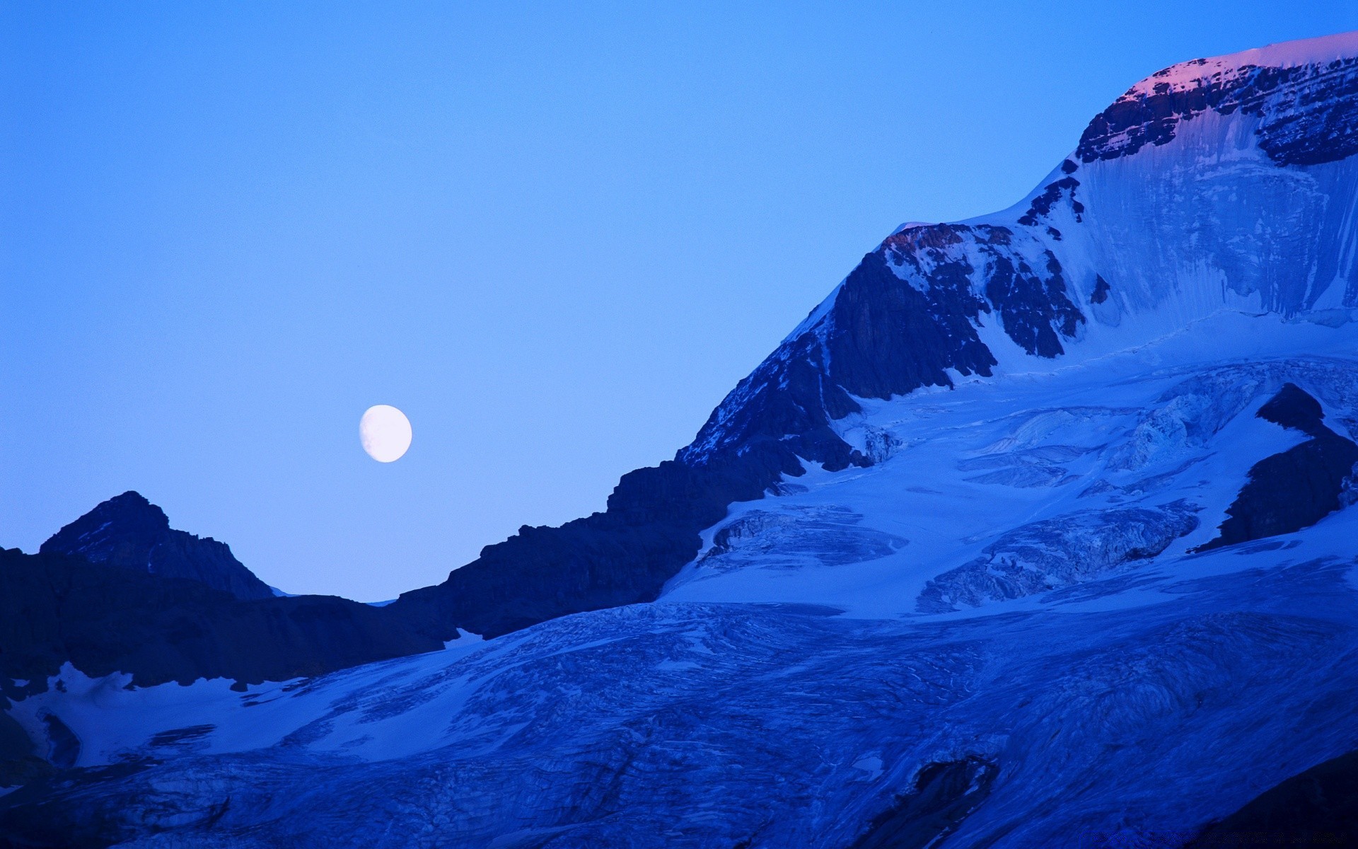 山 雪 山 冬天 旅游 景观 冰 天空 冷 户外 自然 风景 日光