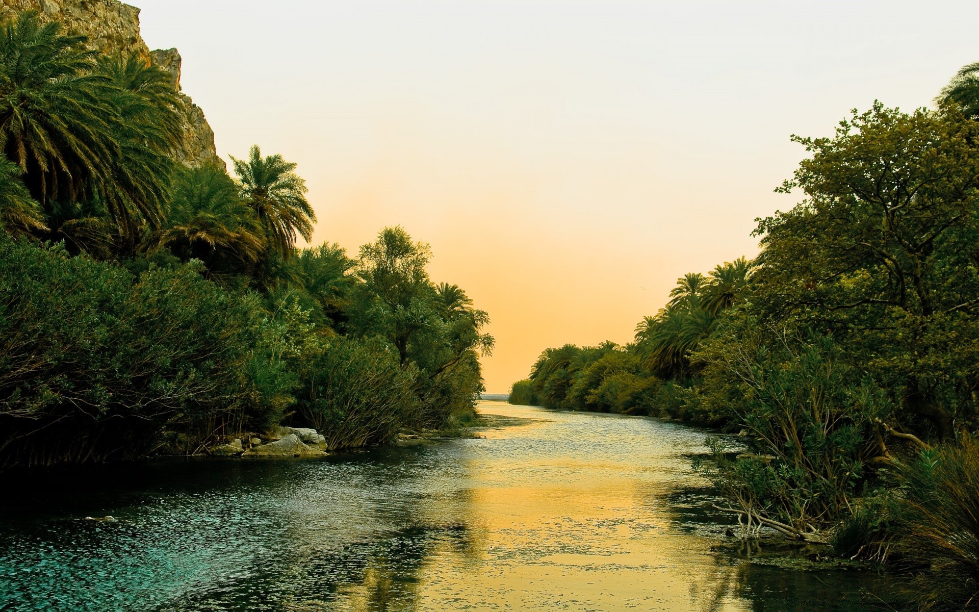 flüsse teiche und bäche teiche und bäche wasser baum natur reisen im freien himmel see landschaft sommer fluss tropisch strand sonnenuntergang gelassenheit dämmerung