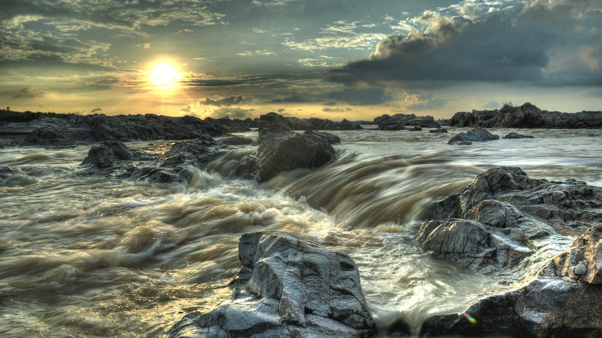 rzeki stawy i strumienie stawy i strumienie zachód słońca woda ocean morze świt plaża morze krajobraz wieczór krajobraz zmierzch niebo słońce natura podróże fala skała dobra pogoda