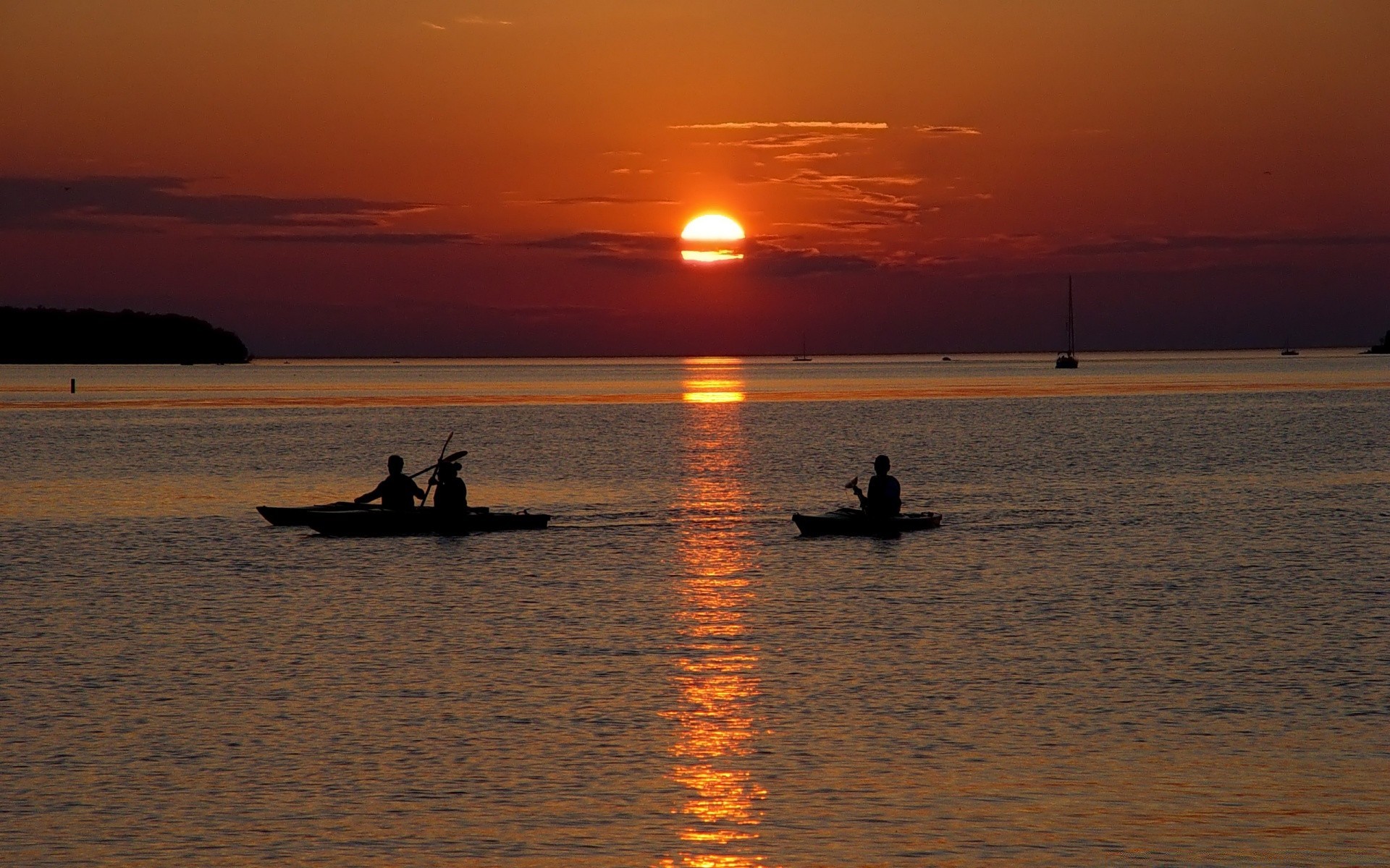 flüsse teiche und bäche teiche und bäche sonnenuntergang wasser dämmerung silhouette hintergrundbeleuchtung abend fischer meer dämmerung ozean wasserfahrzeug strand boot meer bajda sonne see erholung bootsmann reflexion